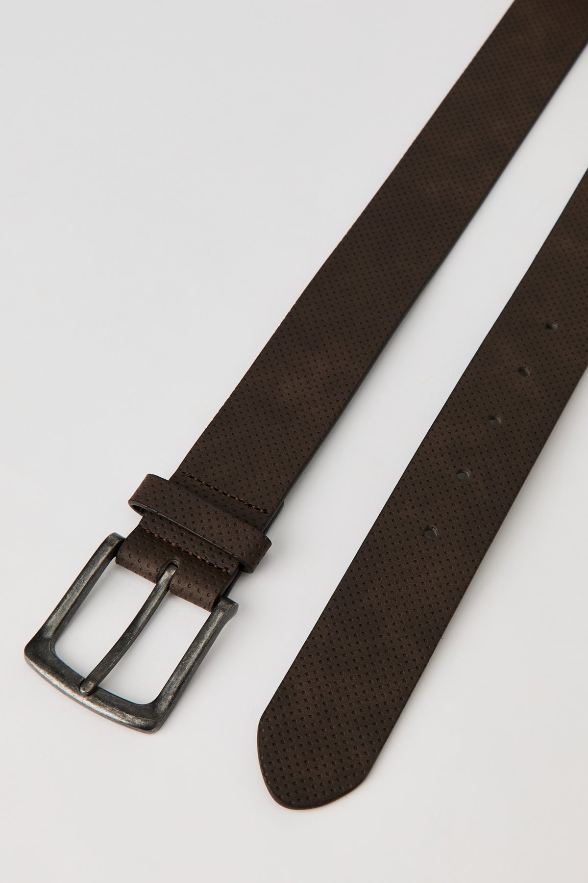 Vue alternative 2. Ceinture en similicuir texturé