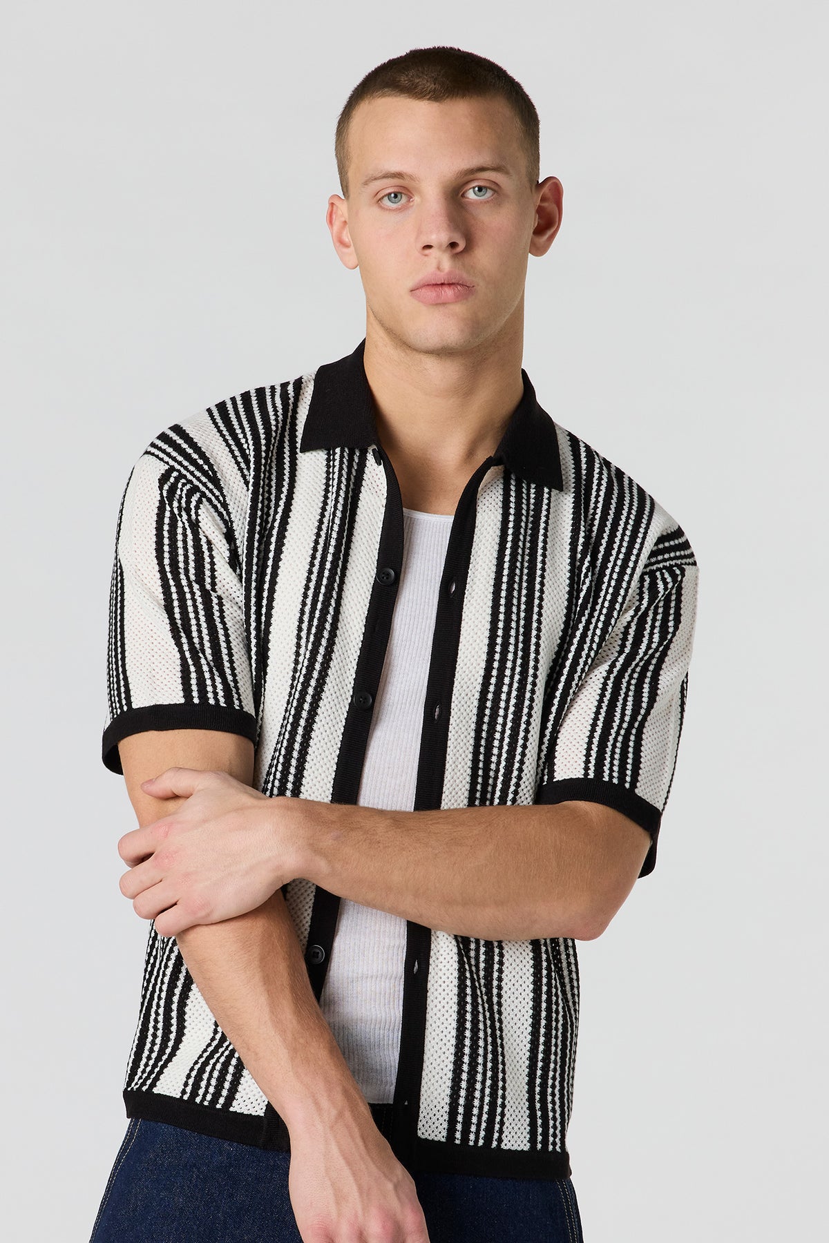 Haut boutonné en tricot texturé