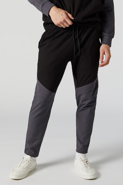 Nike colour best sale block fleece joggers