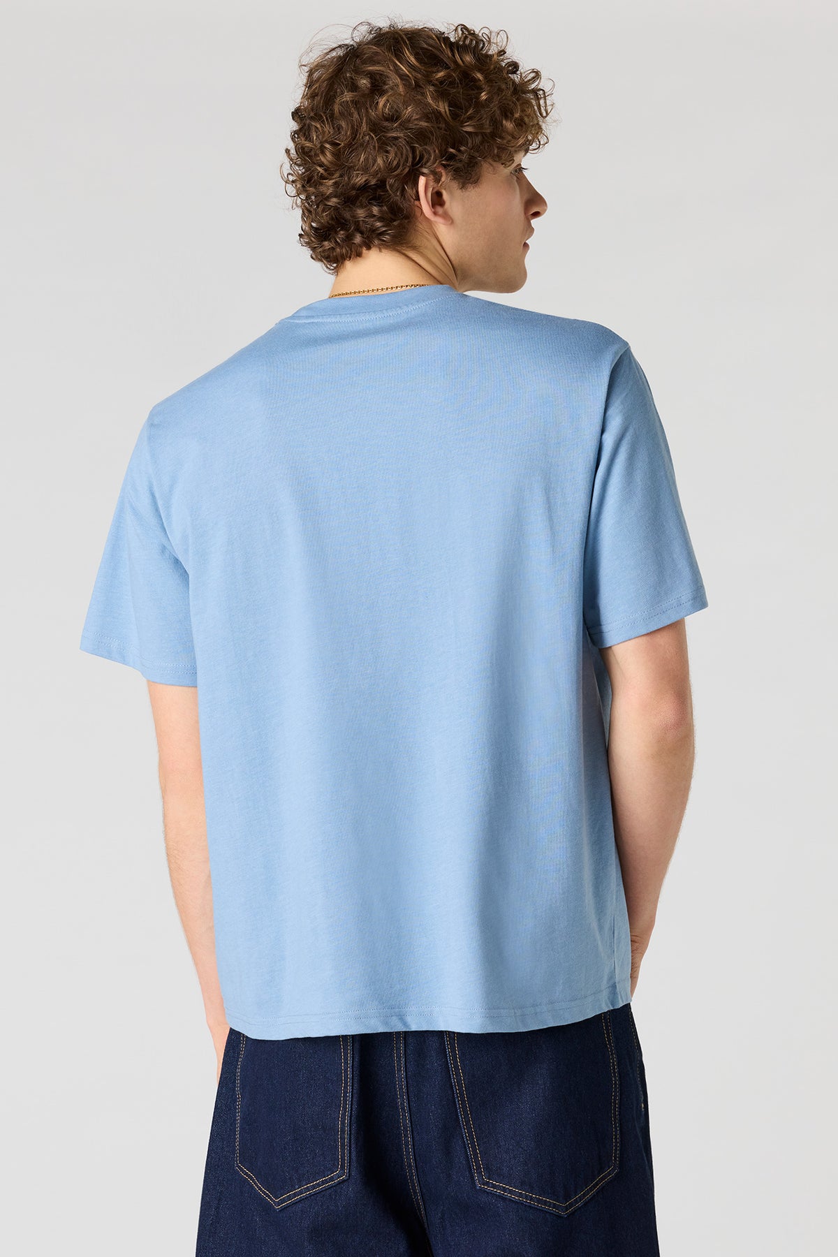Vue alternative 2. T-shirt à imprimé Destination