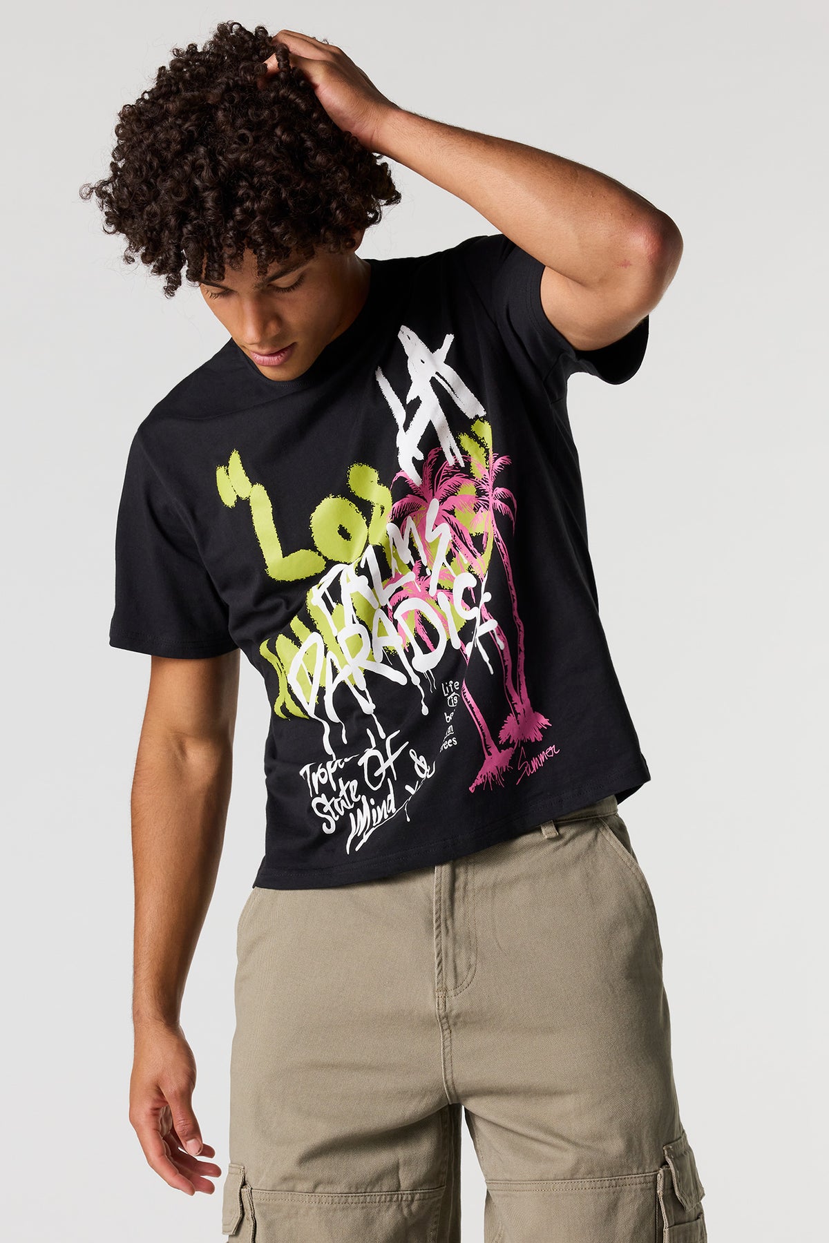 T-shirt à imprimé LA en graffitis