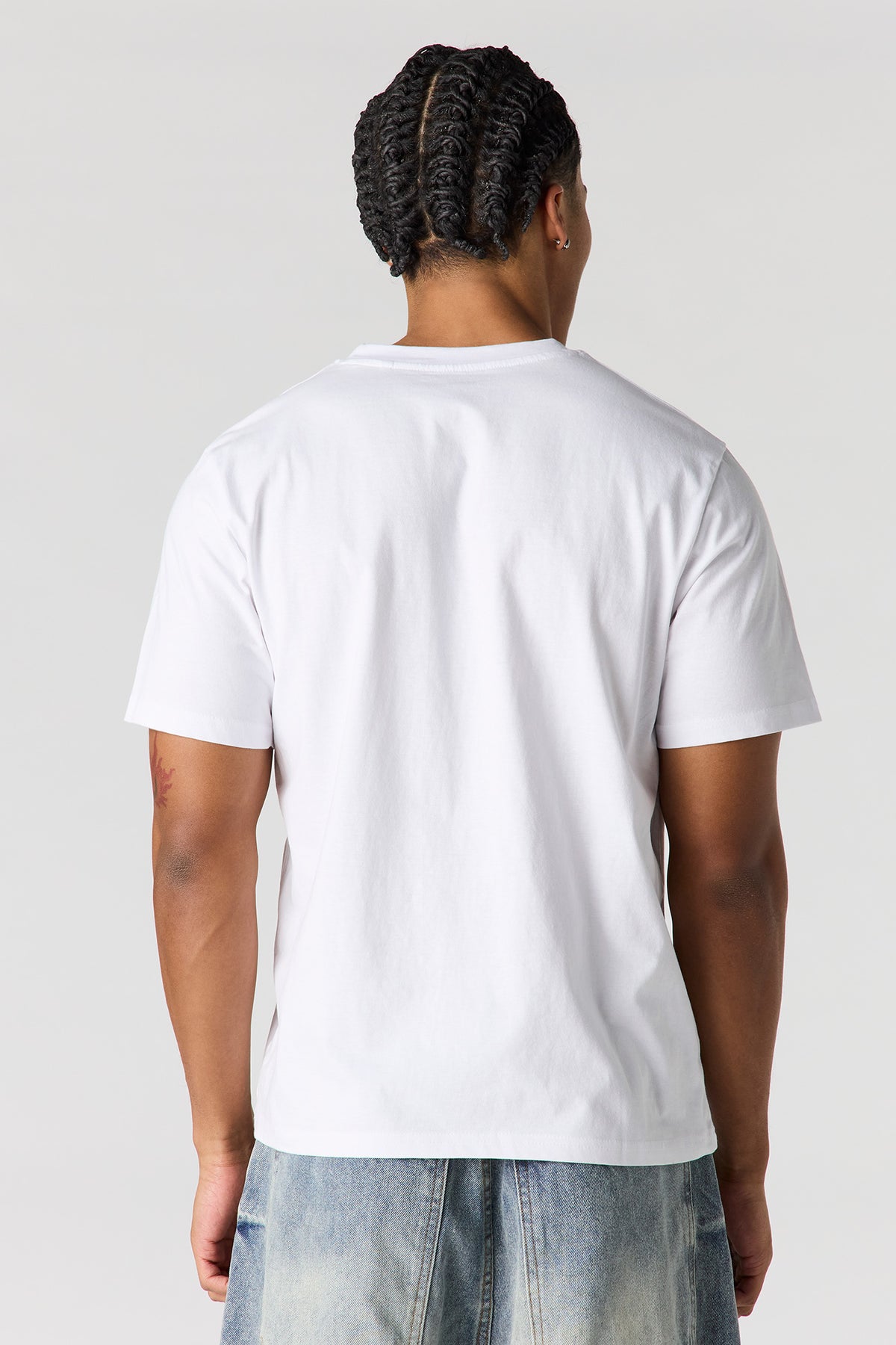 Alt View 2. Racing Graphic T-Shirt - White