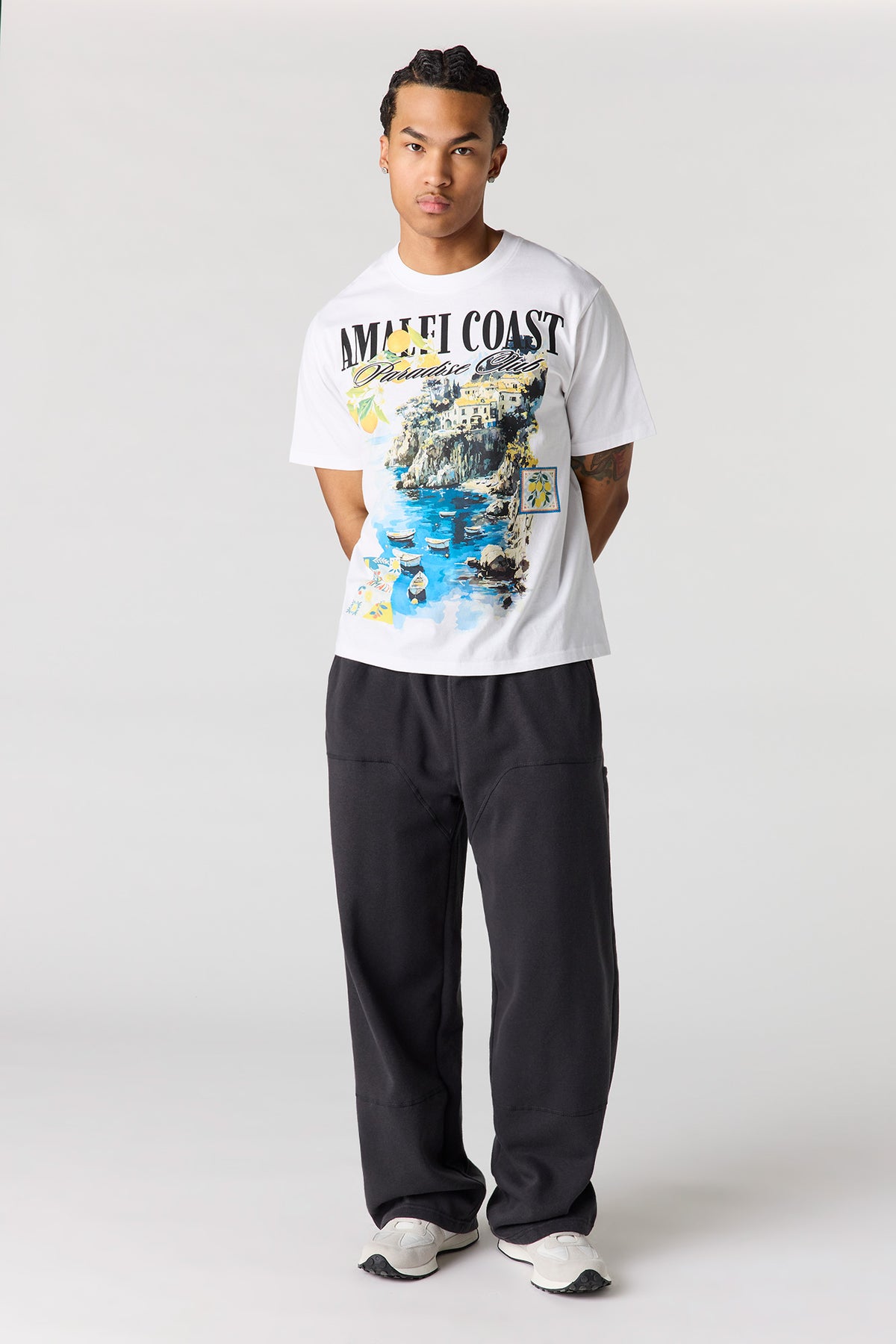 Alt View 3. Paradise Club Graphic T-Shirt - White