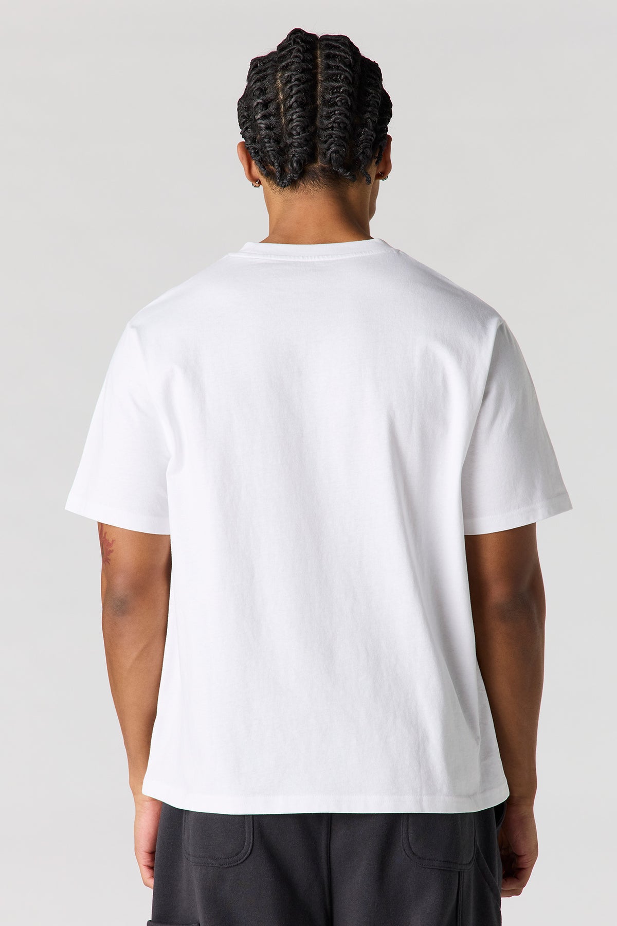 Alt View 2. Paradise Club Graphic T-Shirt - White
