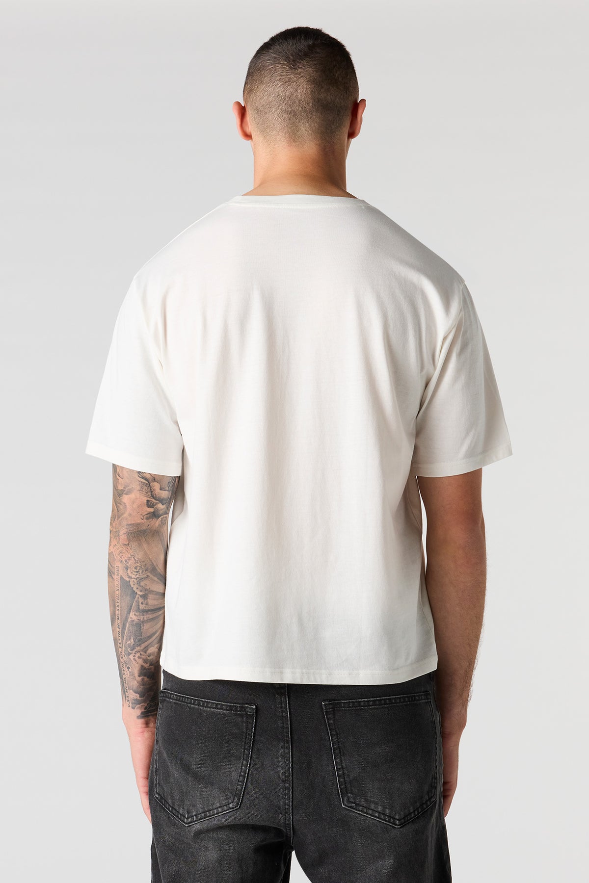 Vue alternative 2. T-shirt à imprimé Bear en relief