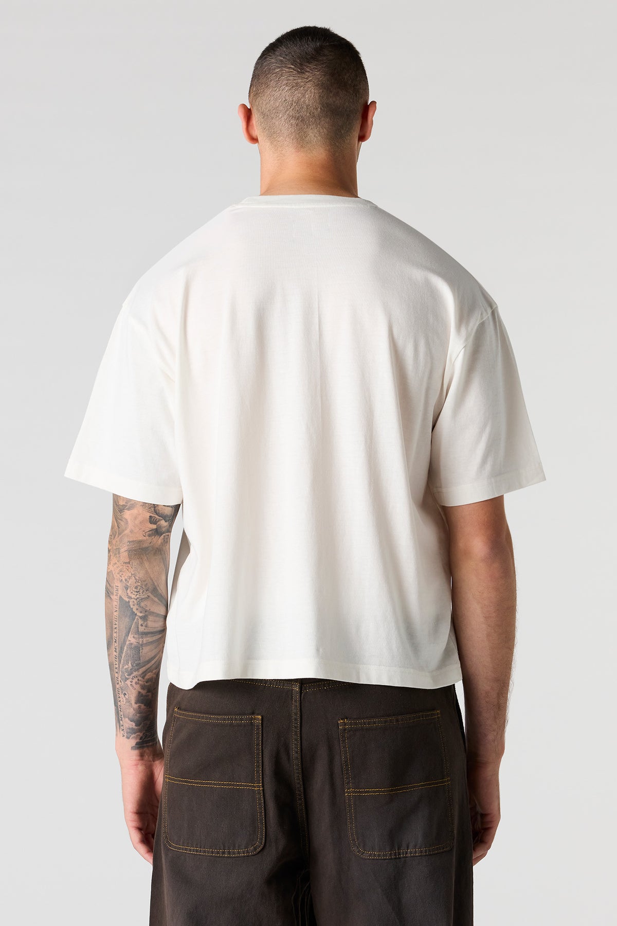 Alt View 2. Beverly Hills Puff Print Boxy T-Shirt - Off White