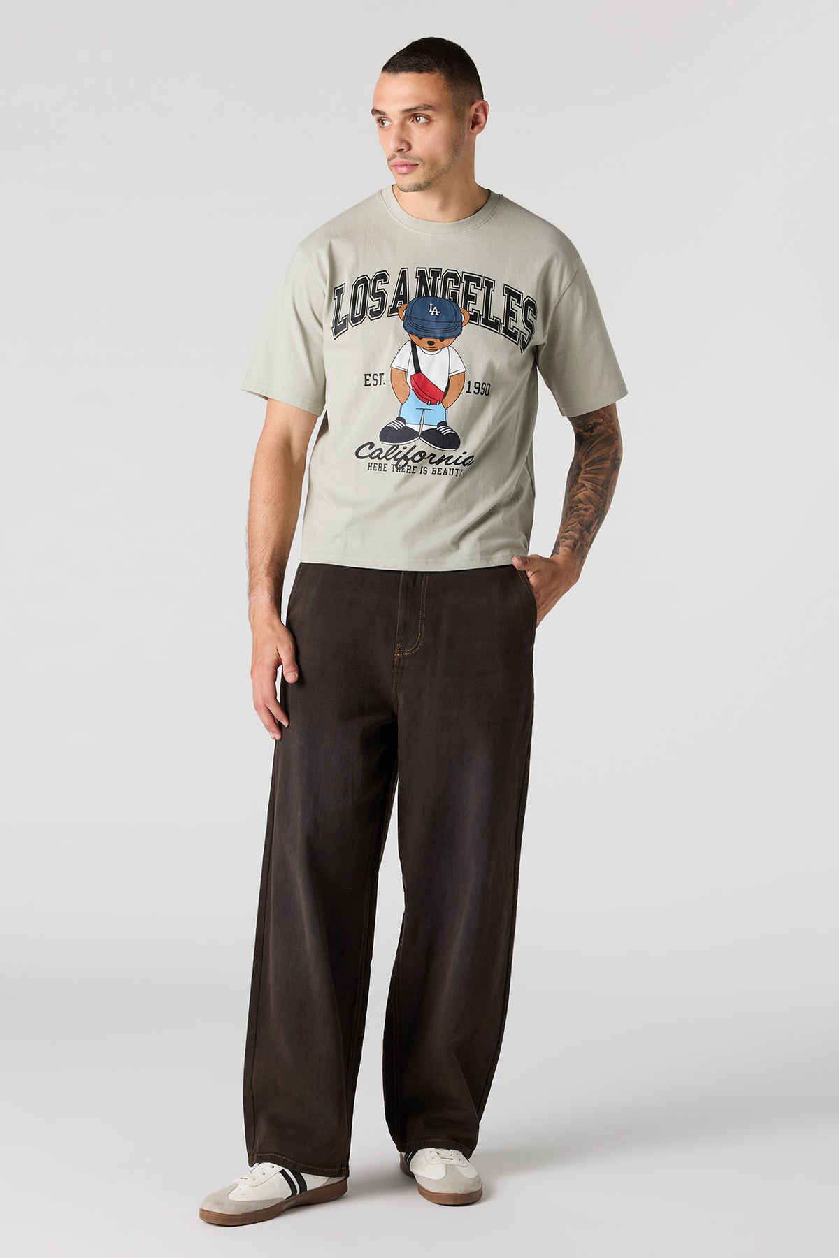 Alt View 3. LA Bear Puff Print Boxy T-Shirt - Sage