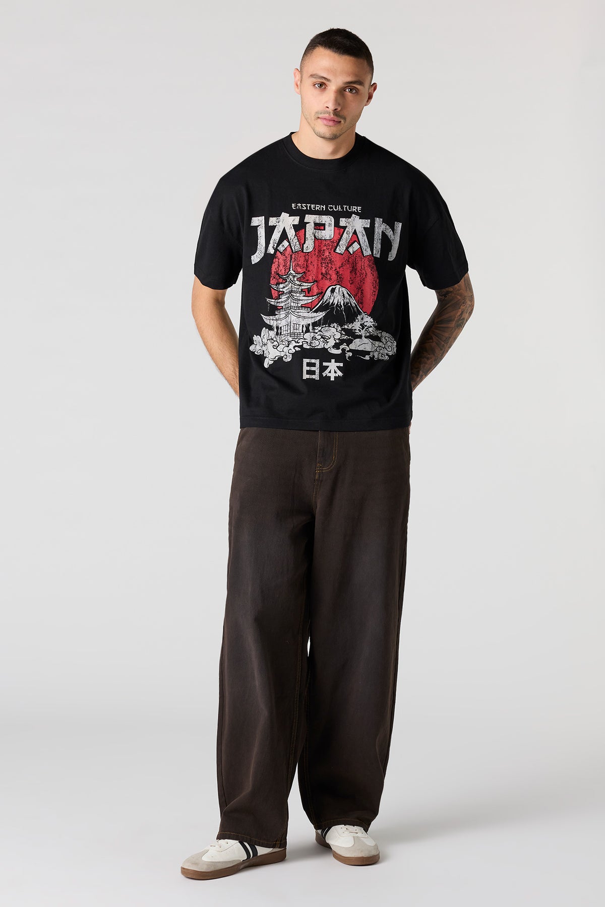 Alt View 3. Japan Graphic Boxy T-Shirt - Black