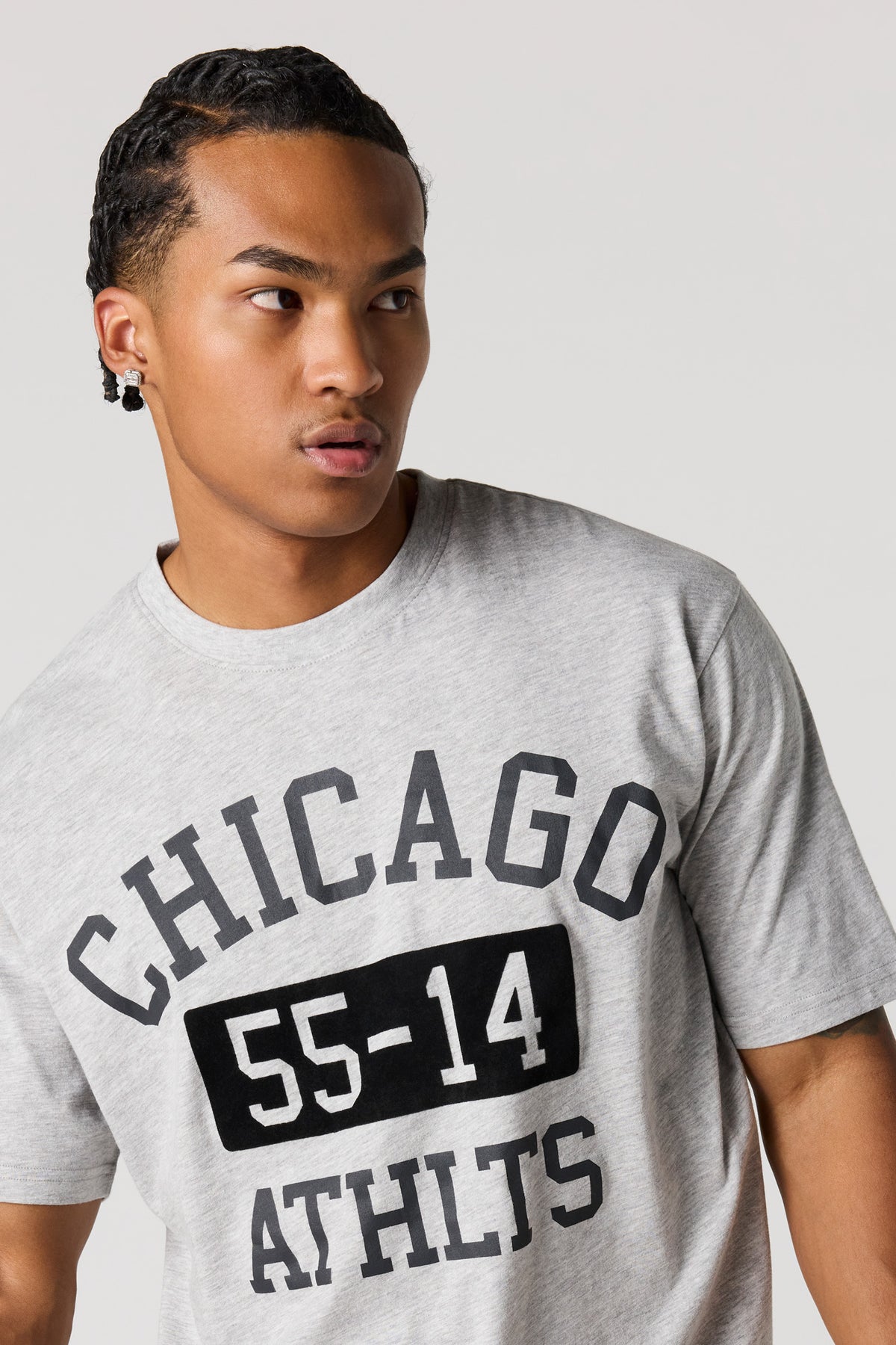 Alt View 4. Chicago Graphic T-Shirt - Heather Grey
