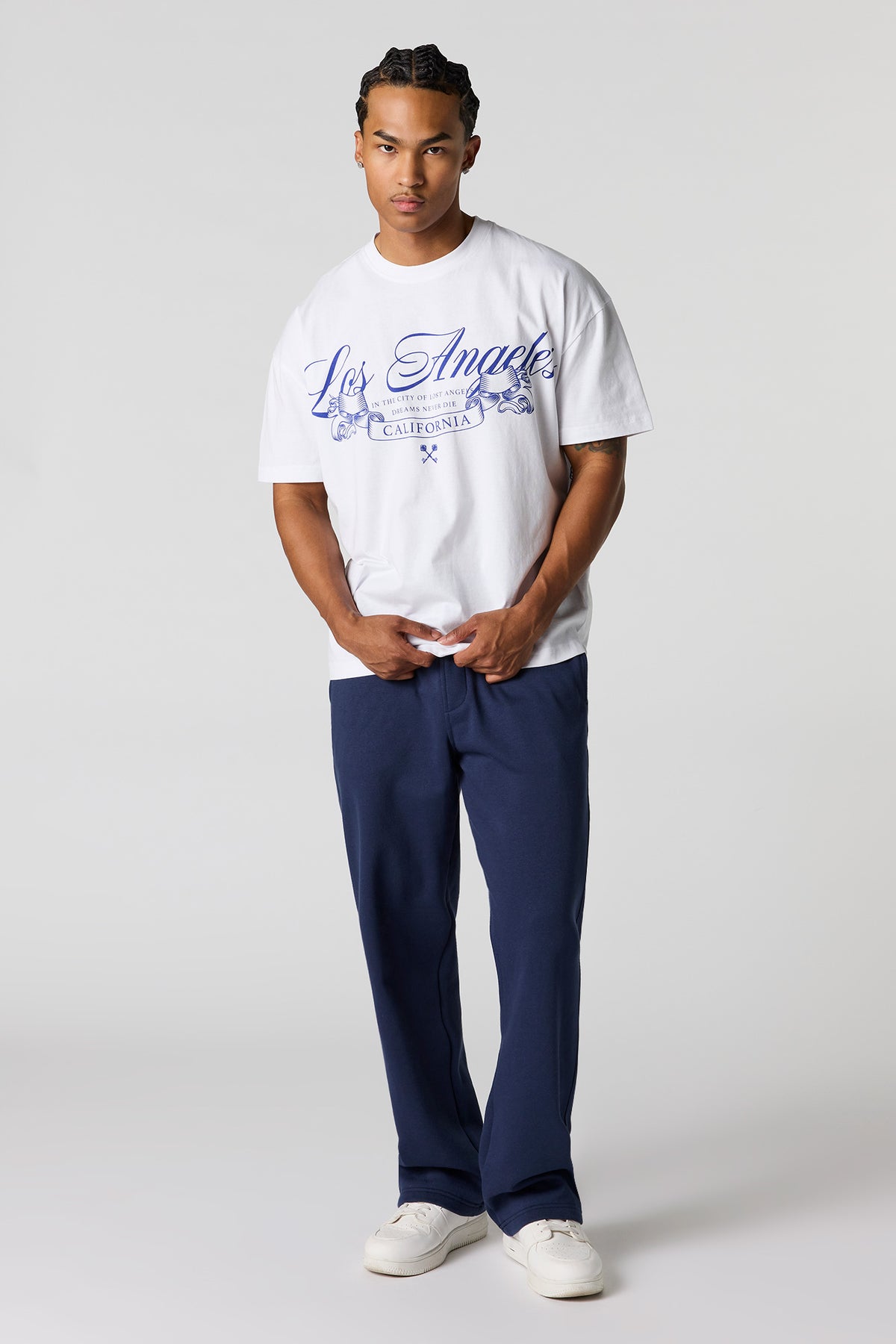 Vue alternative 3. T-shirt à imprimé LA