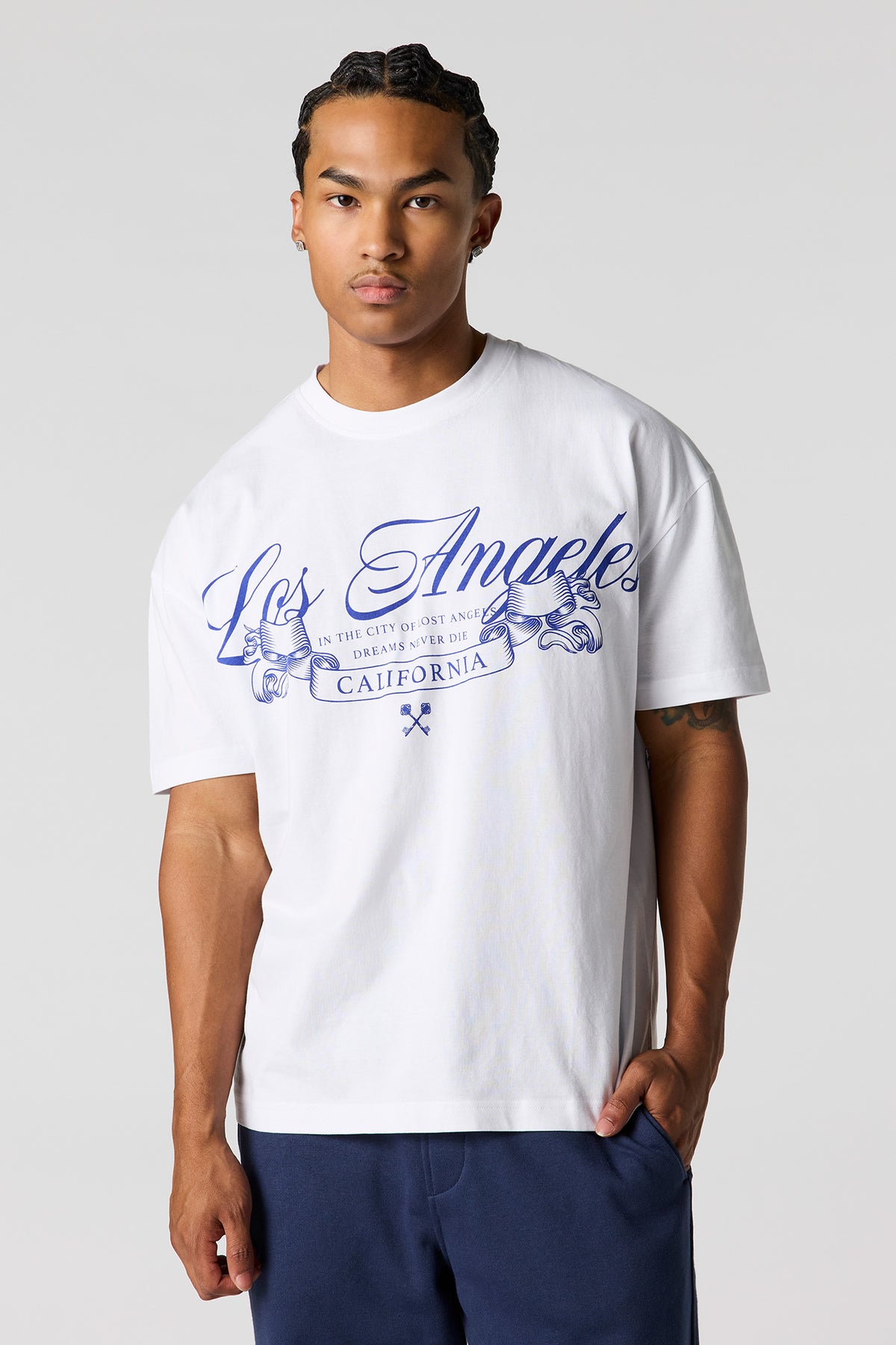 Vue alternative 2. T-shirt à imprimé LA