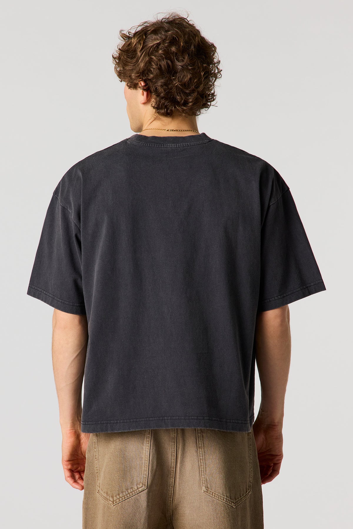Alt View 2. Dove Graphic Washed Boxy T-Shirt - Black