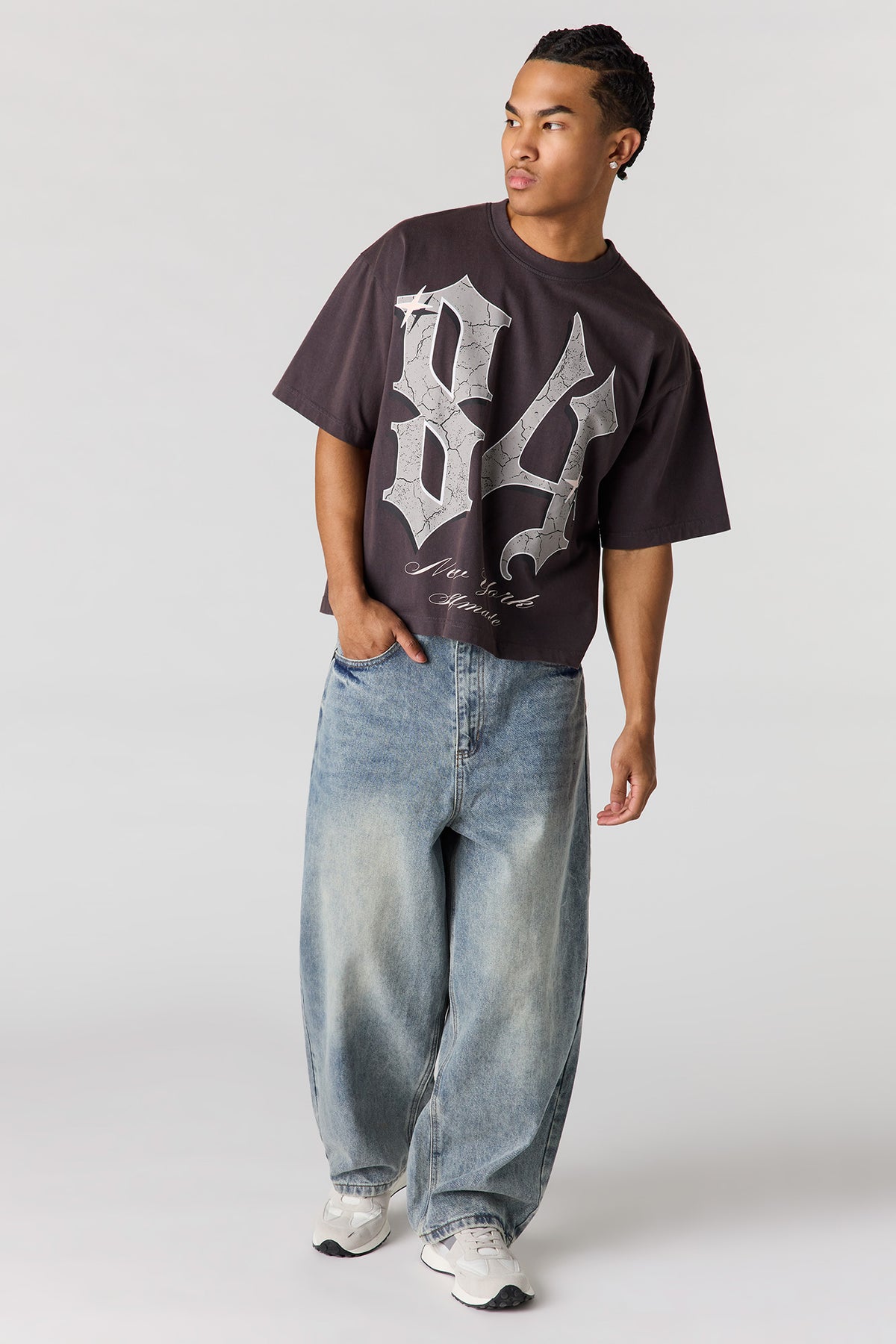 Vue alternative 3. T-shirt carré délavé à imprimé 84