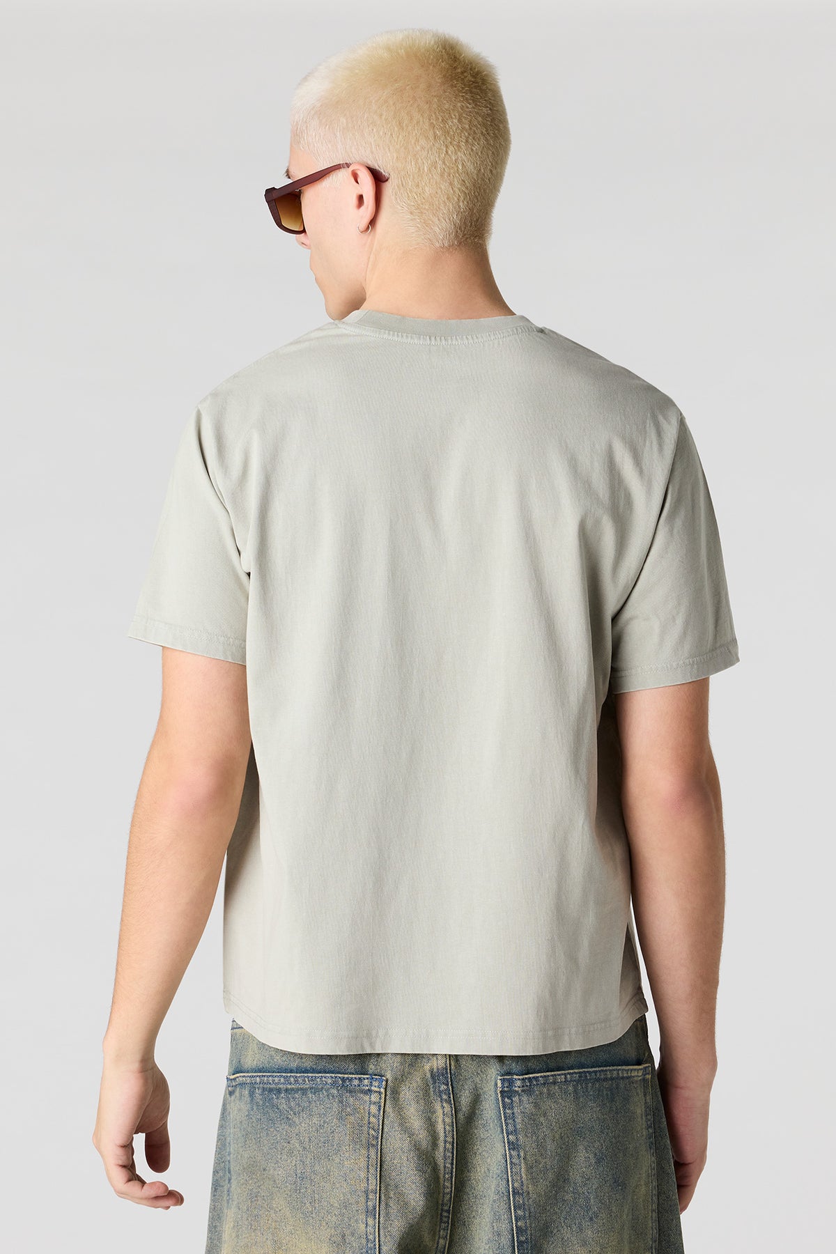 Vue alternative 2. T-shirt délavé à imprimé Club