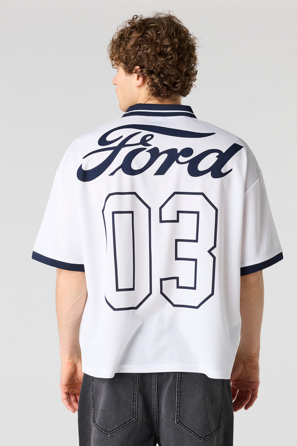 Vue alternative 2. Jersey de soccer en filet à imprimé Ford