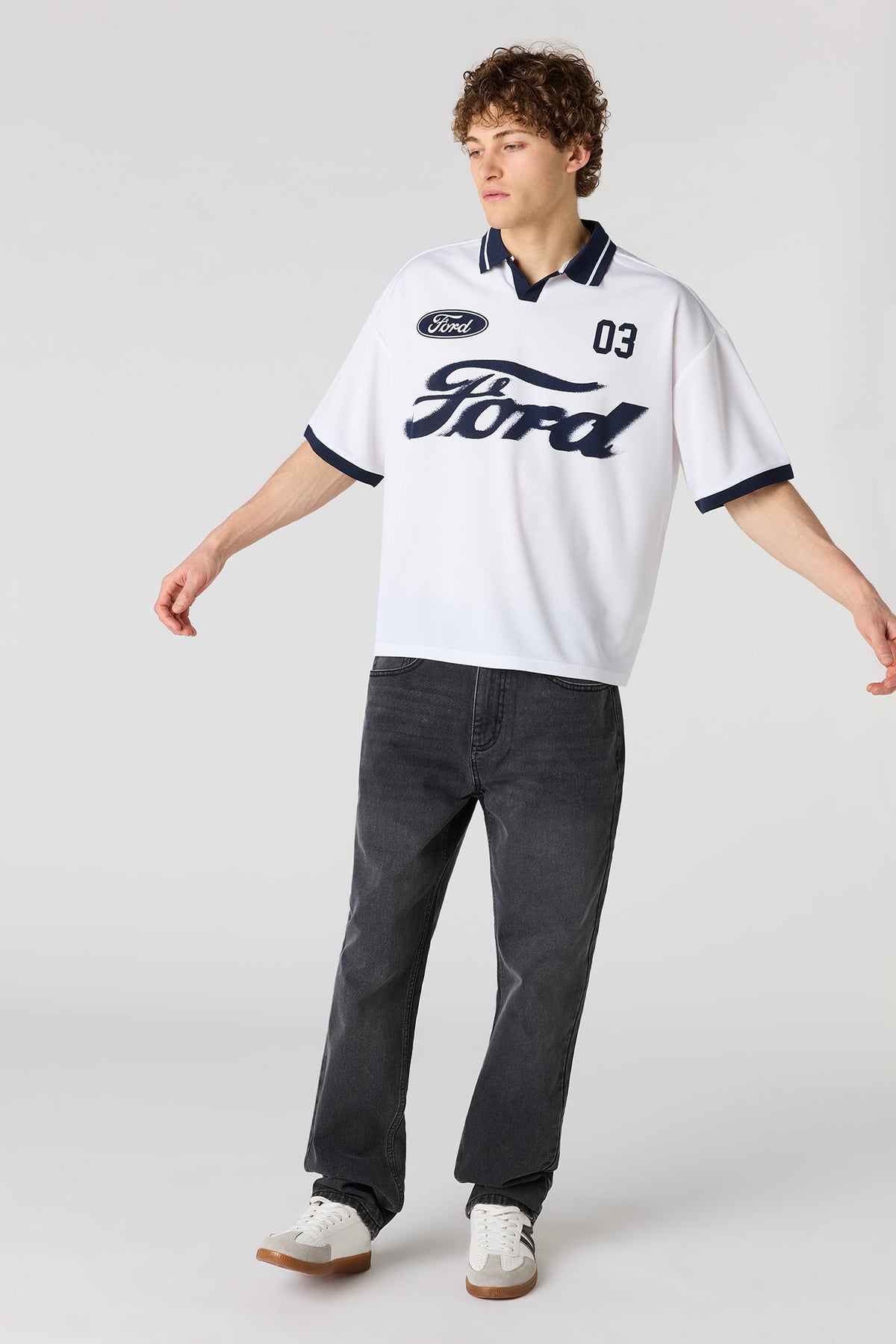 Vue alternative 3. Jersey de soccer en filet à imprimé Ford