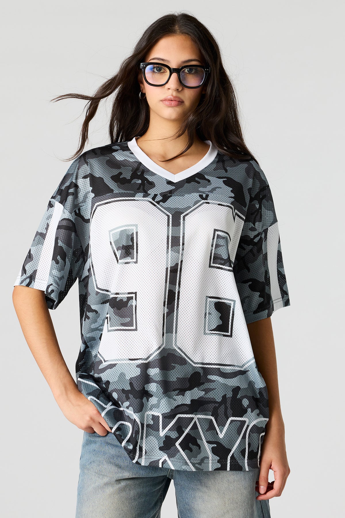 Mesh Graphic V-Neck Jersey - Dark Grey