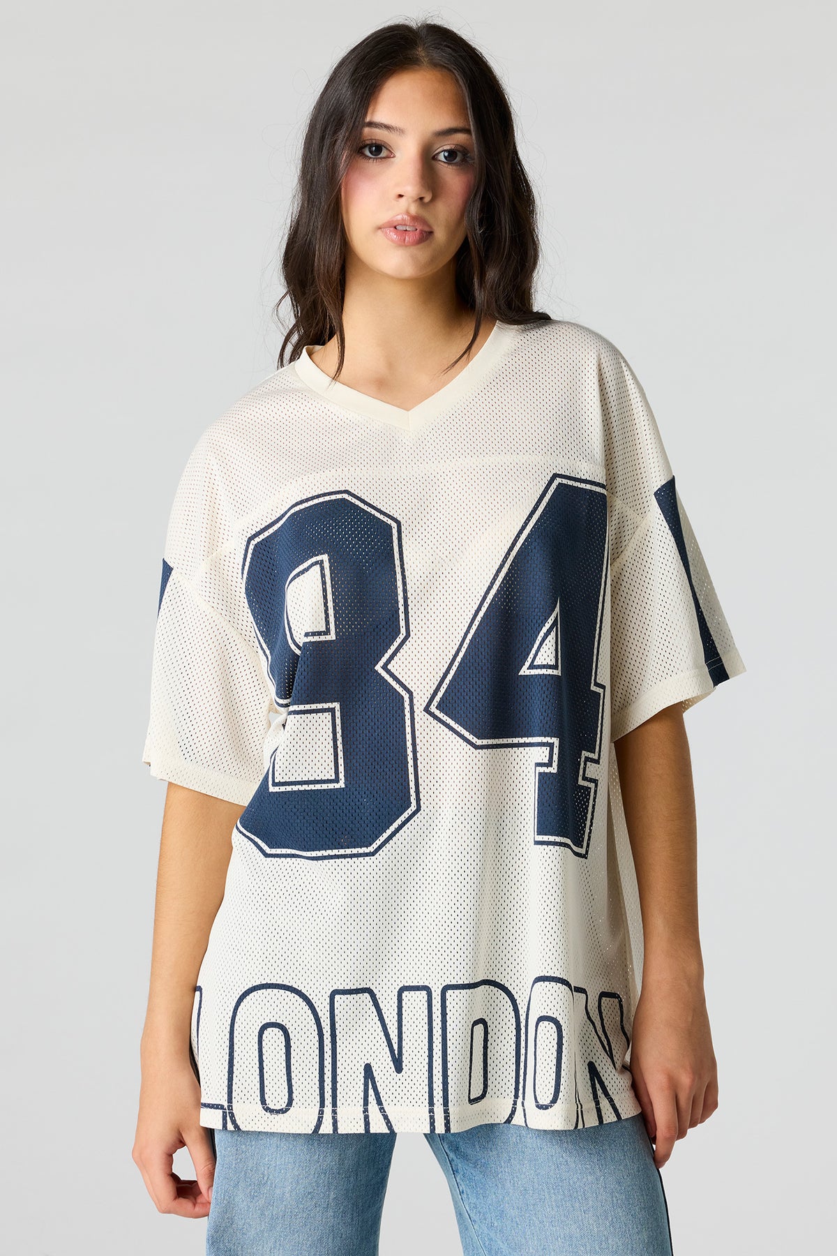 Mesh Graphic V-Neck Jersey - Ivory