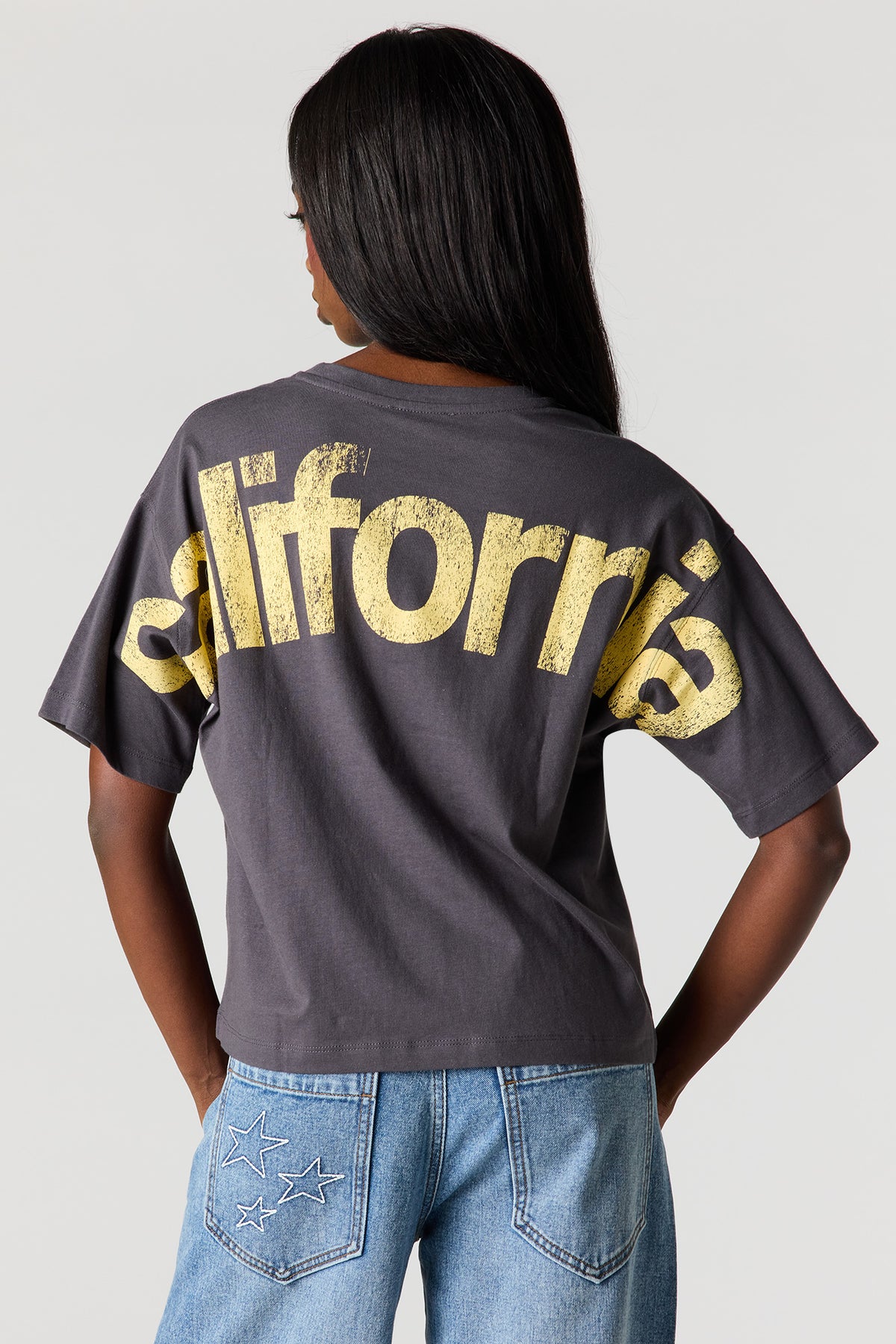 Alt View 2. City Graphic Boxy T-Shirt - Charcoal