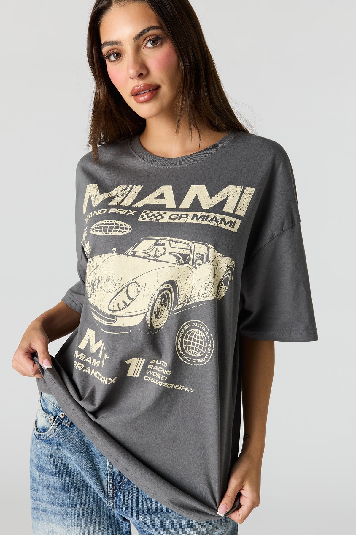Vue alternative 4. T-shirt surdimensionné en coton lourd de luxe imprimé