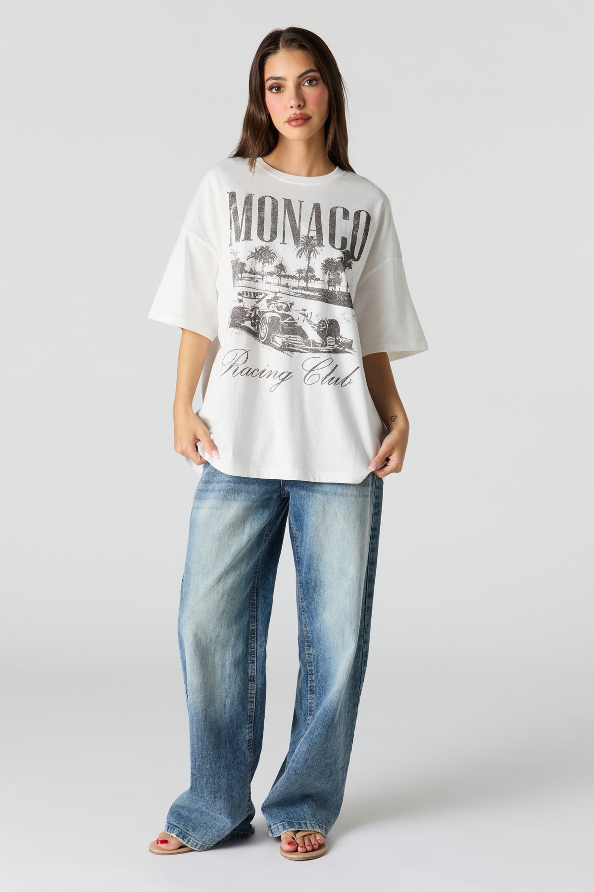 Alt View 3. Luxe Heavy Cotton Oversized Graphic T-Shirt - Ivory