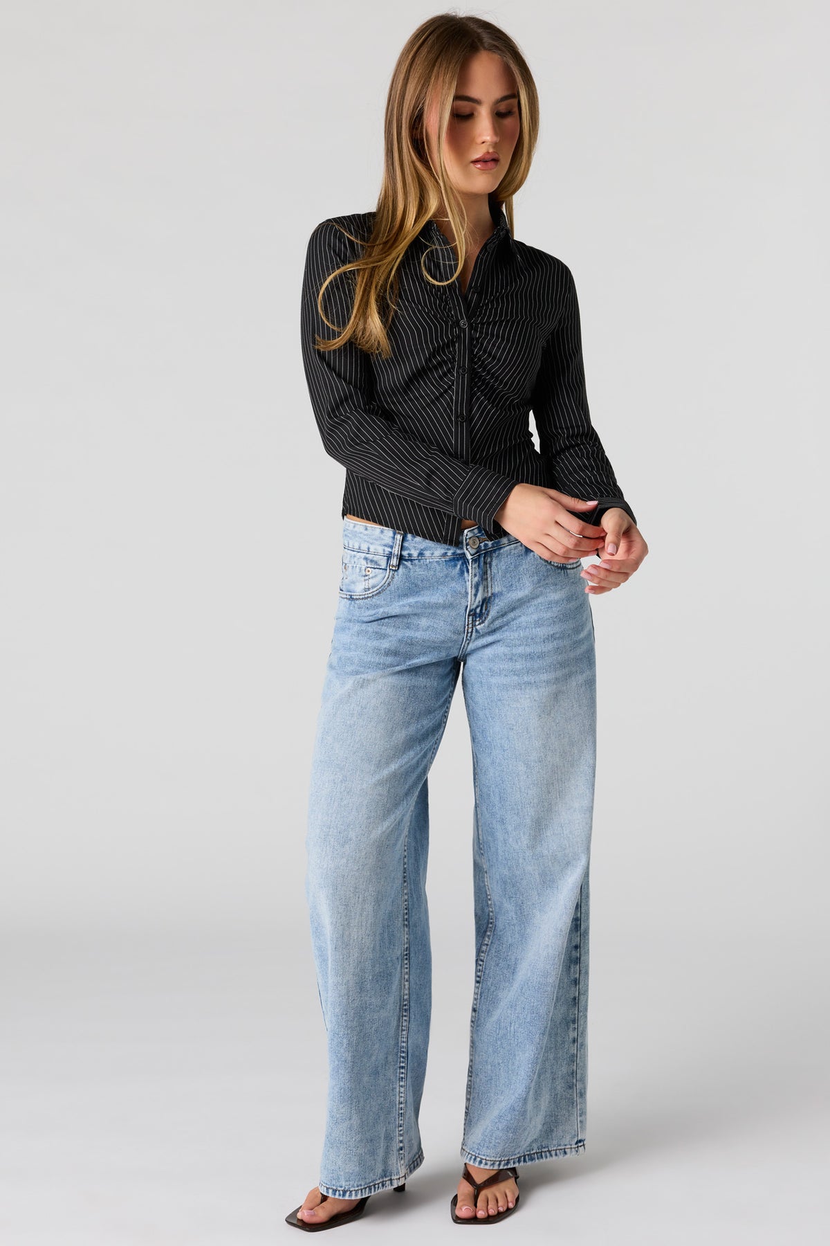 Alt View 3. Long Sleeve Cinched Button-Up Top - Black with White