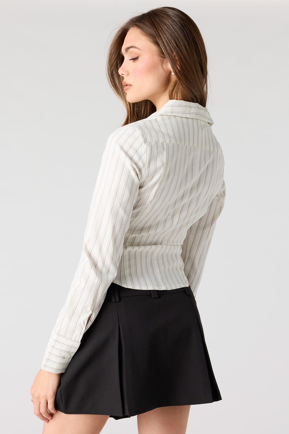 Alt View 2. 2-Way Zip-Up Long Sleeve Collared Top - Ivory