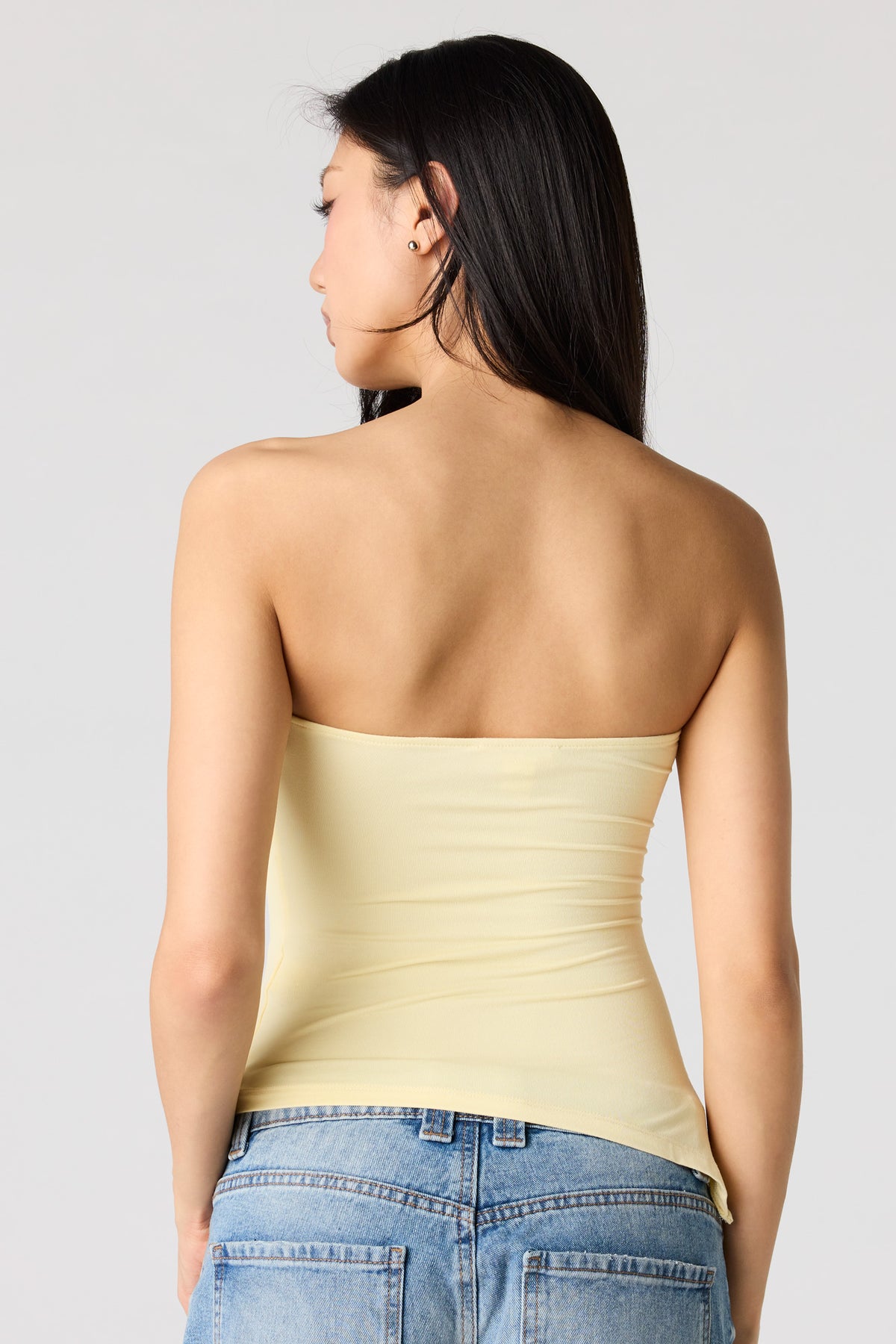 Vue alternative 2. Haut tubulaire asymétrique profilé