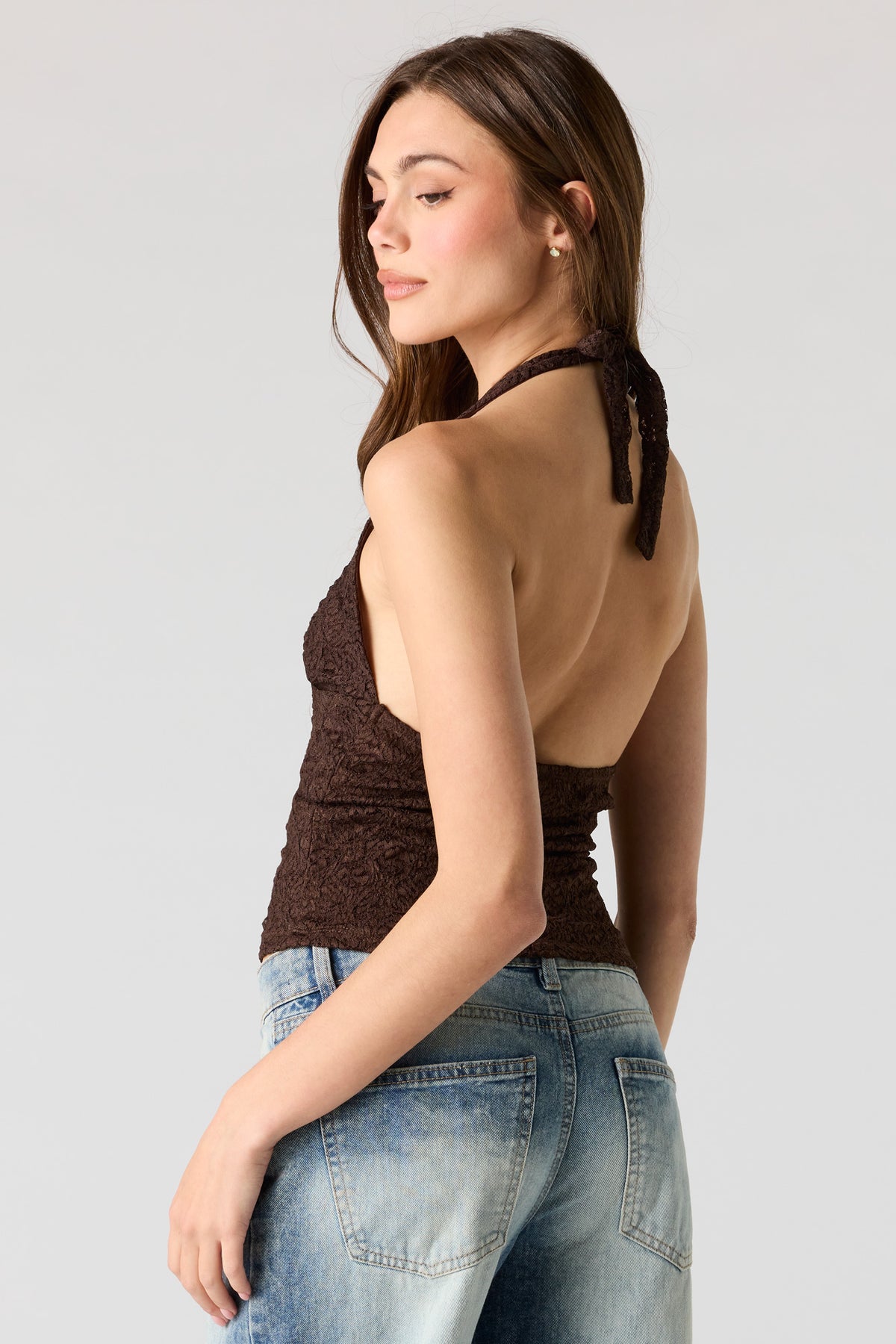 Vue alternative 2. Haut bain-de-soleil en dentelle