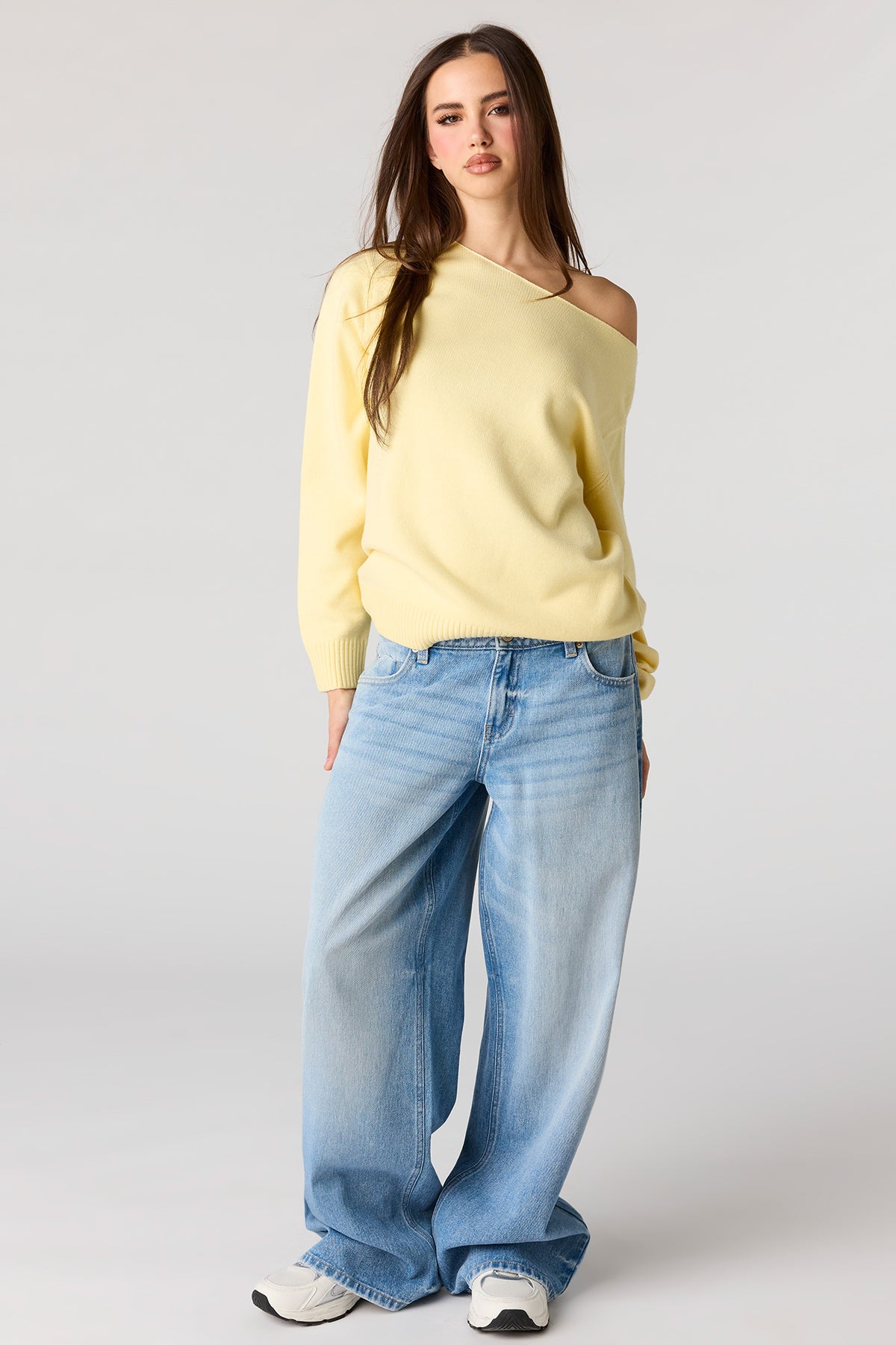 Alt View 3. Oversized Off-Shoulder Sweater - Yellow