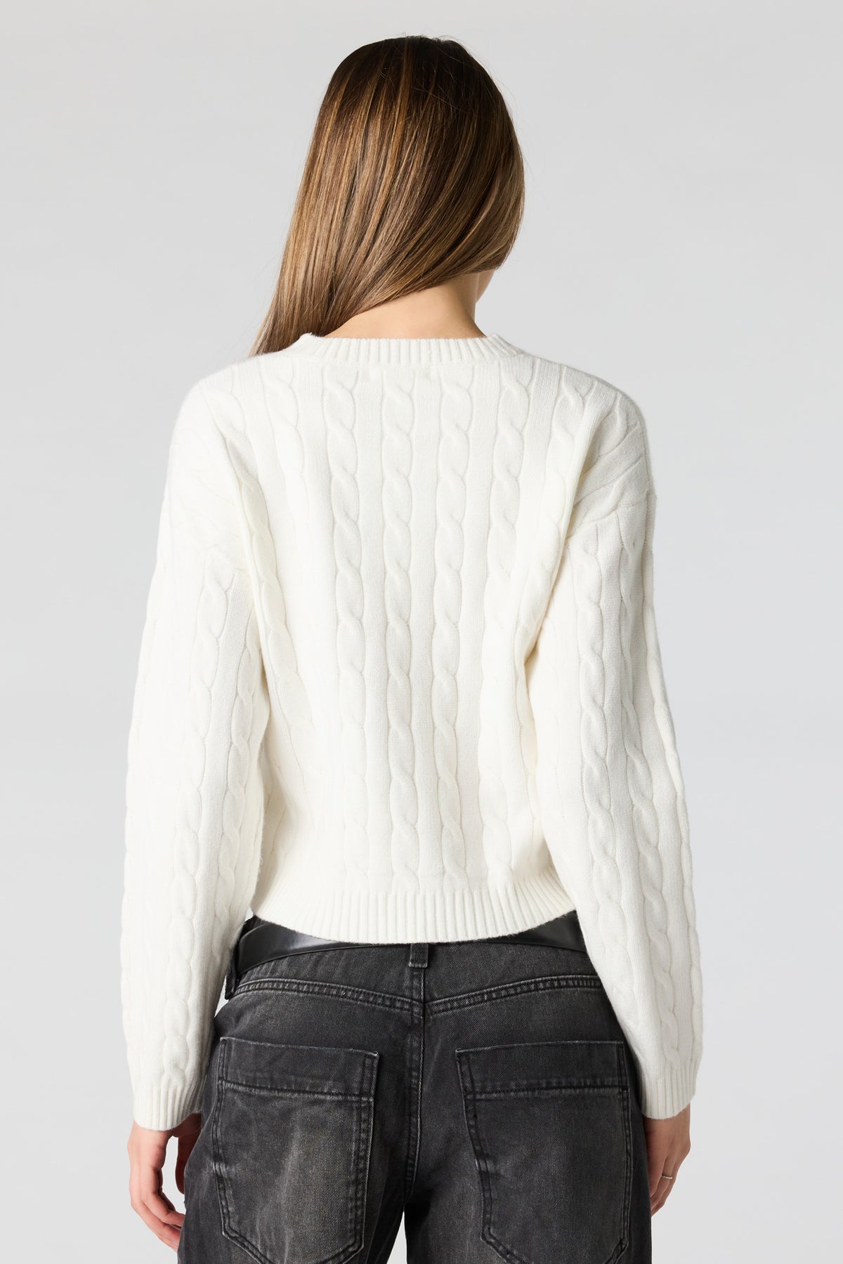 Alt View 2. Cable Knit Sweater - Ivory