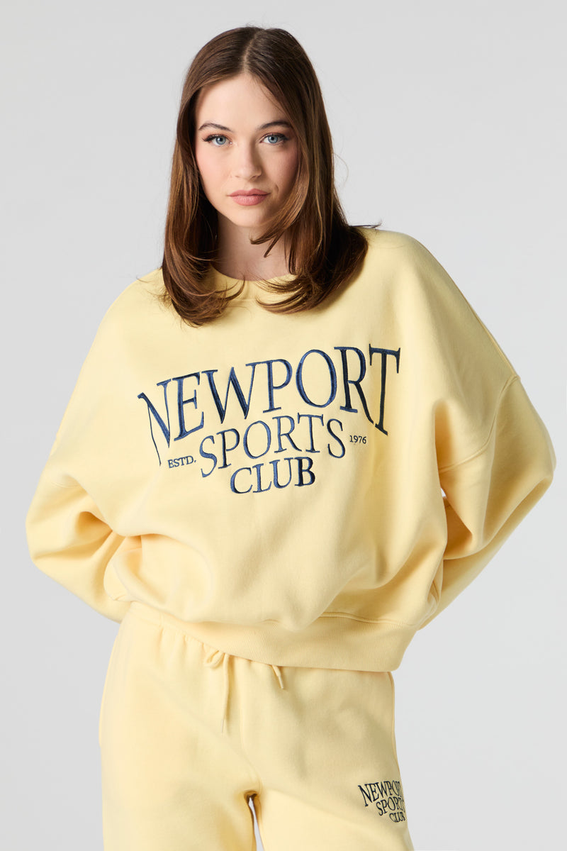 Chandail en molleton avec motif brodé