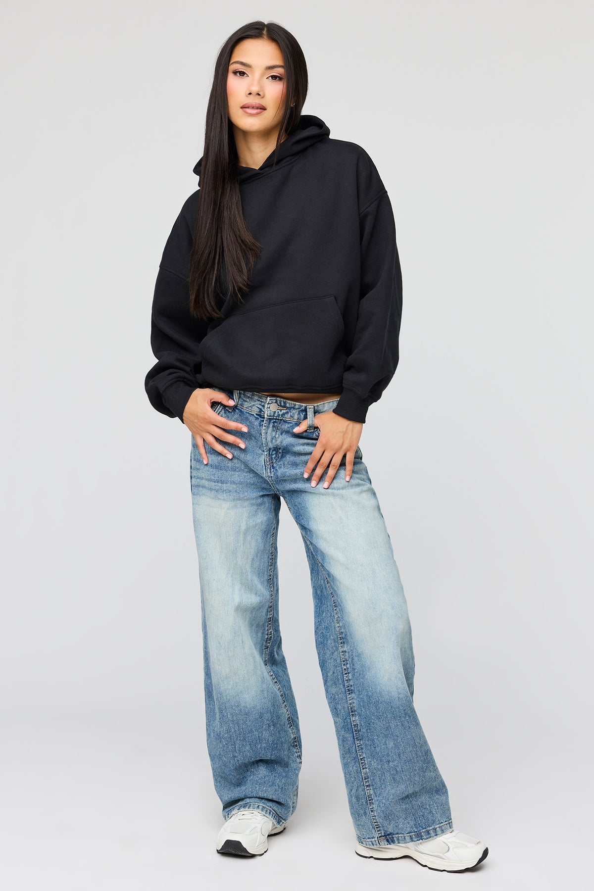 Alt View 3. Luxe Fleece Boyfriend Hoodie - Black