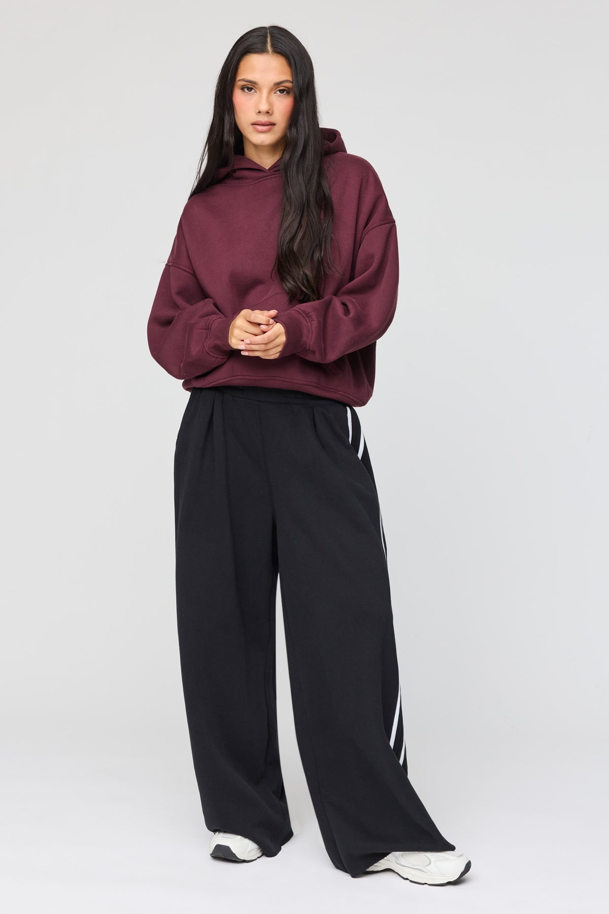 Alt View 3. Luxe Fleece Boyfriend Hoodie - Burgundy