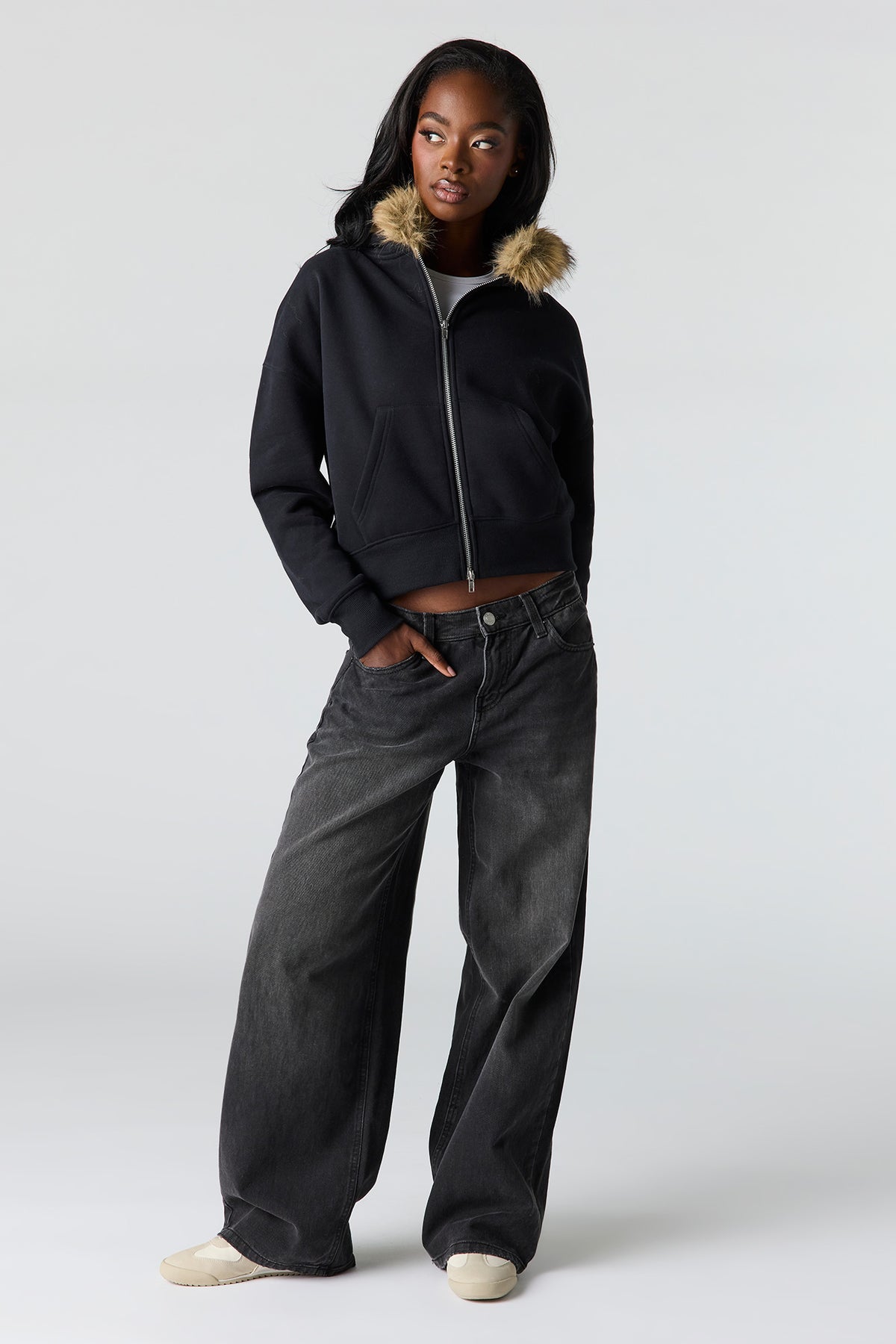 Alt View 3. Luxe Fleece Fur Trim Boyfriend Zip Hoodie - Black