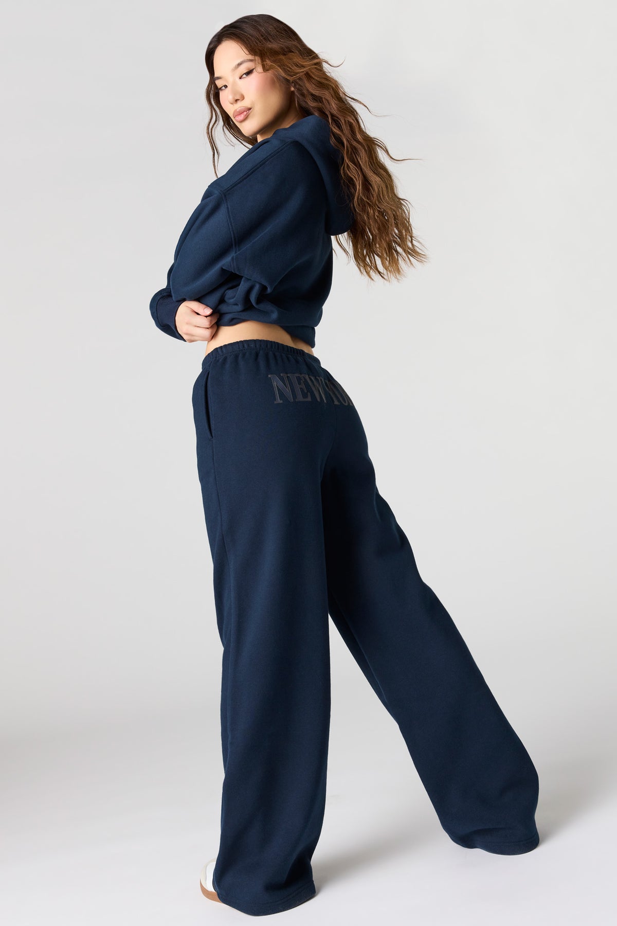 Luxe Fleece Graphic Wide Leg Sweatpant - Dark Blue