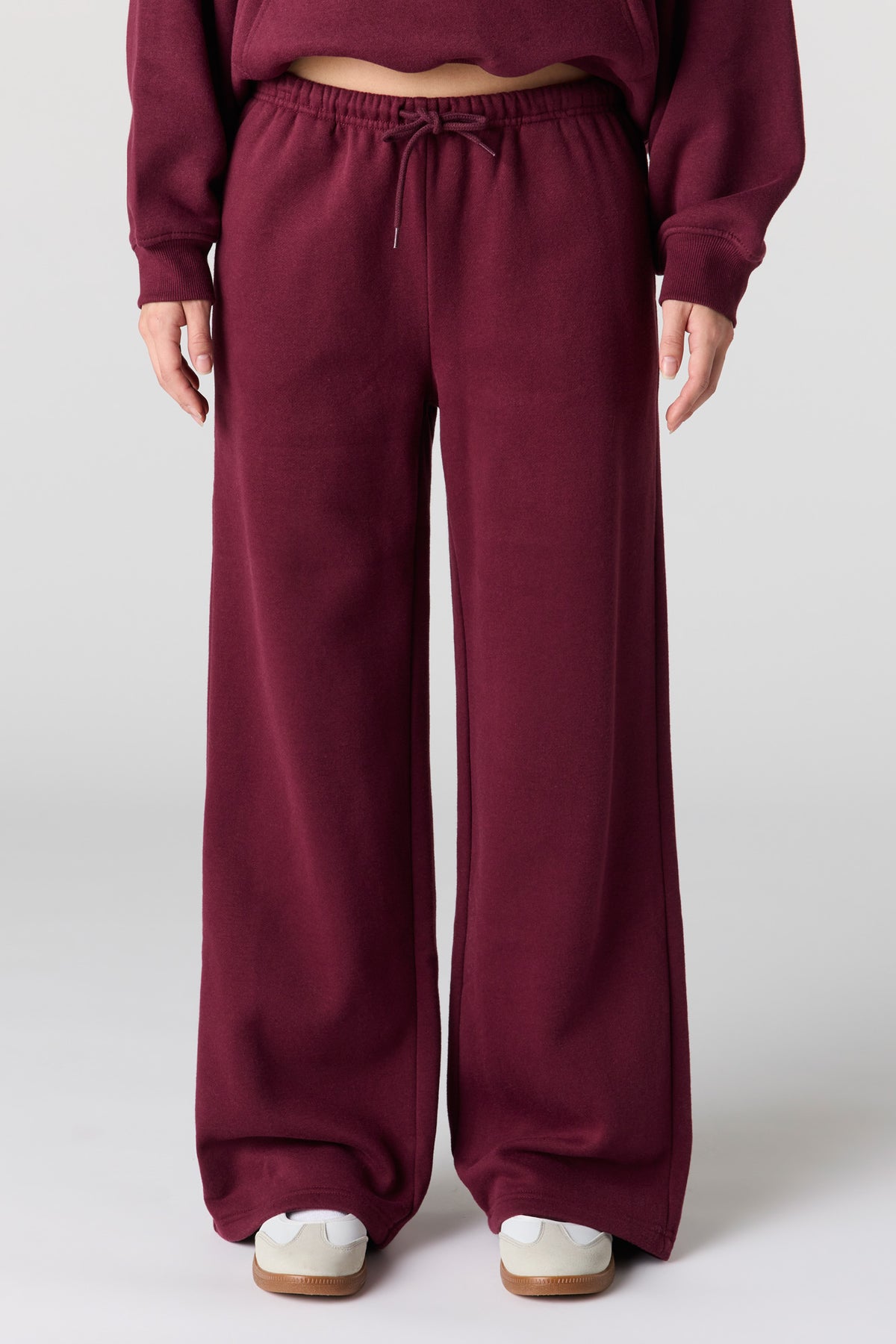 Alt View 2. Luxe Fleece Graphic Wide Leg Sweatpant - Burgundy