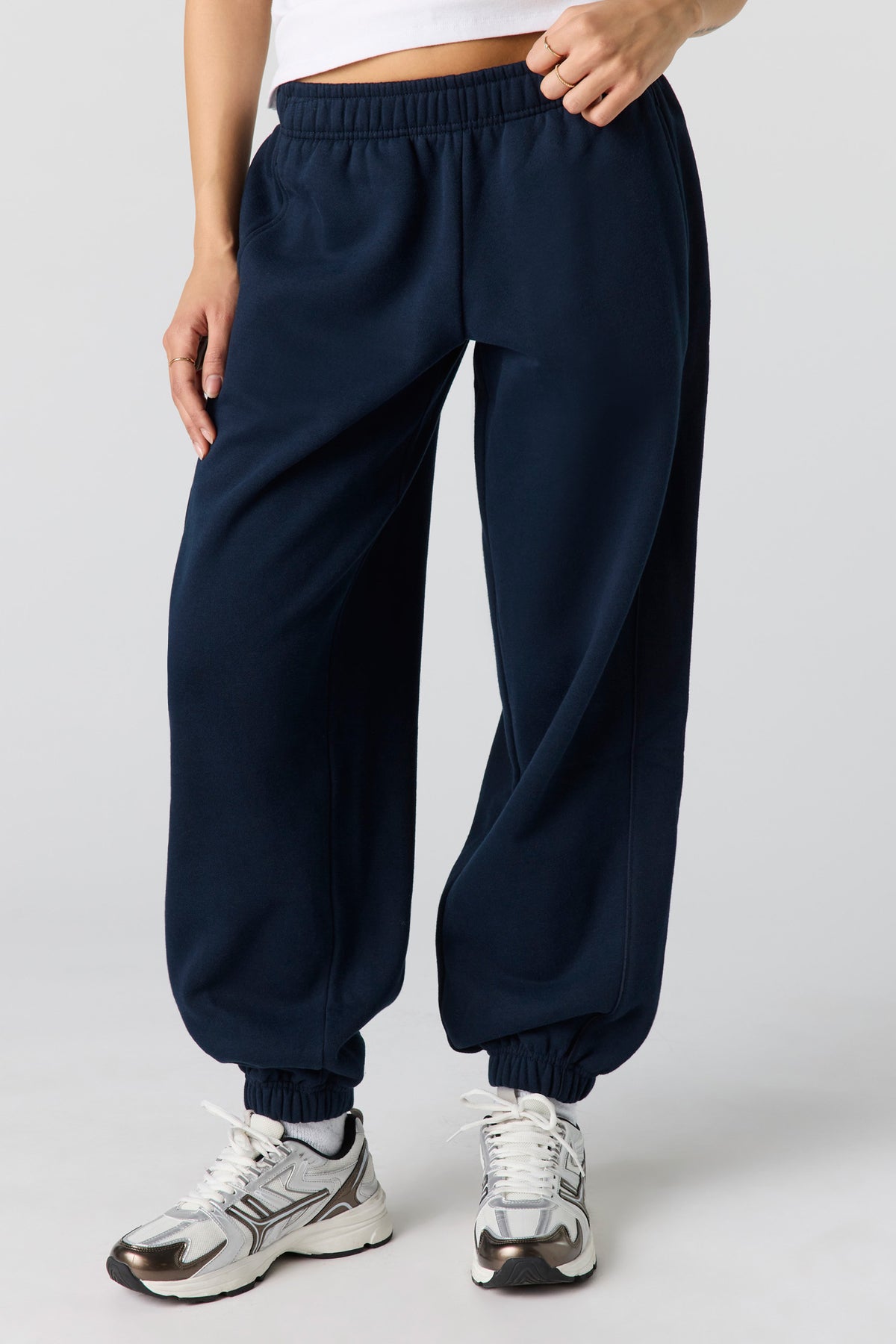 Alt View 2. Luxe Fleece Baggy Jogger - Dark Blue