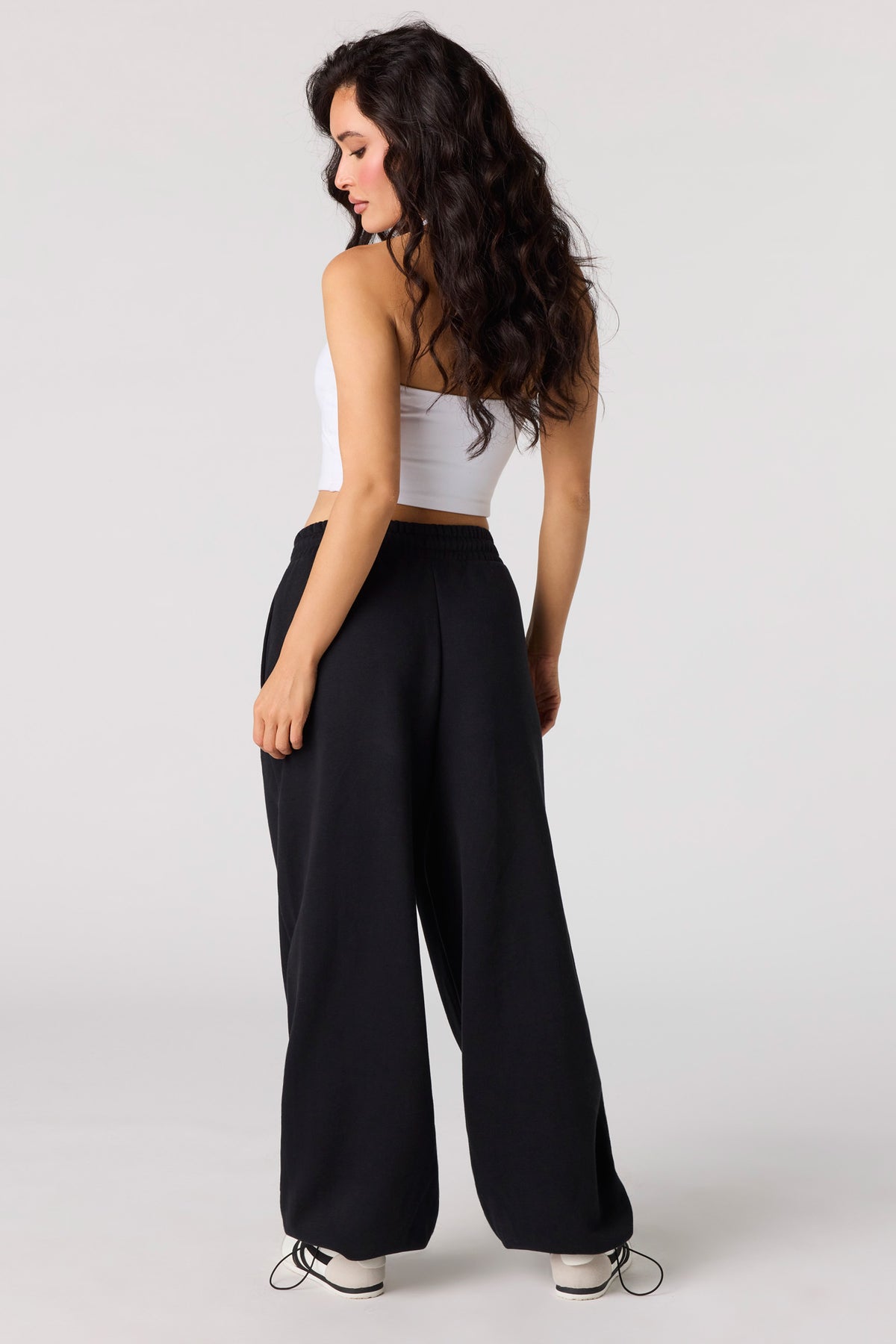 Vue alternative 3. Pantalon d'entraînement à jambe baril en molleton de luxe