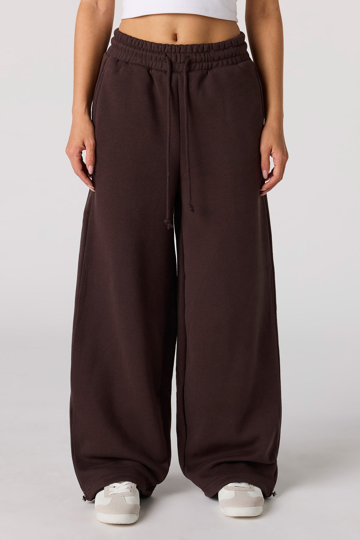 Vue alternative 2. Pantalon d'entraînement à jambe baril en molleton de luxe