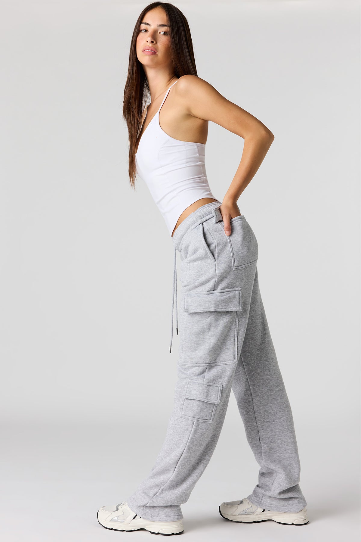 Alt View 4. Luxe Fleece Cargo Sweatpant - Heather Grey