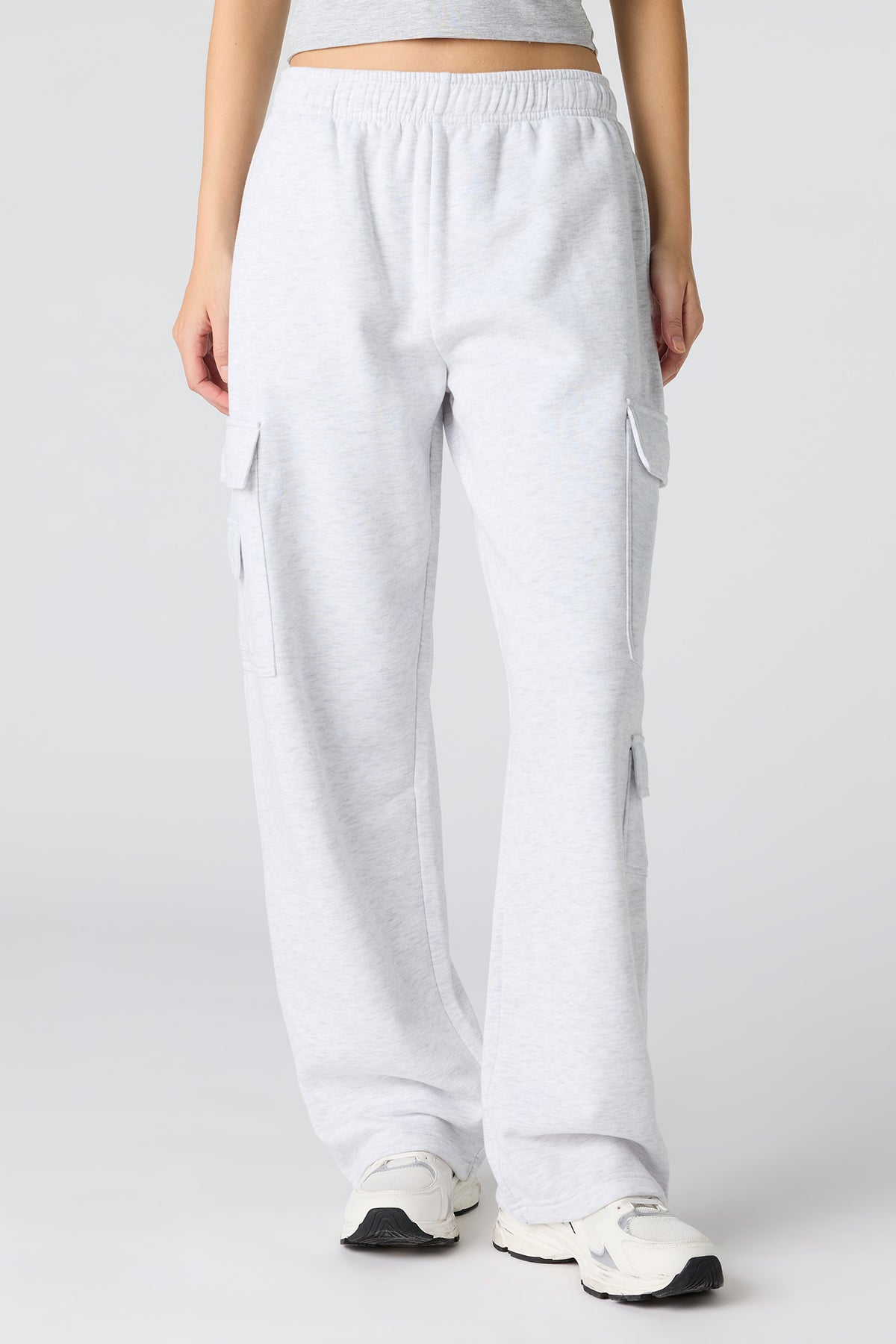 Alt View 2. Luxe Fleece Cargo Sweatpant - Light Grey