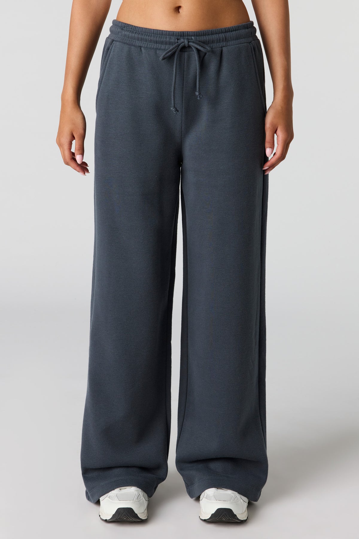 Alt View 2. Luxe Fleece Ultra-Wide Leg Sweatpant - Dark Grey