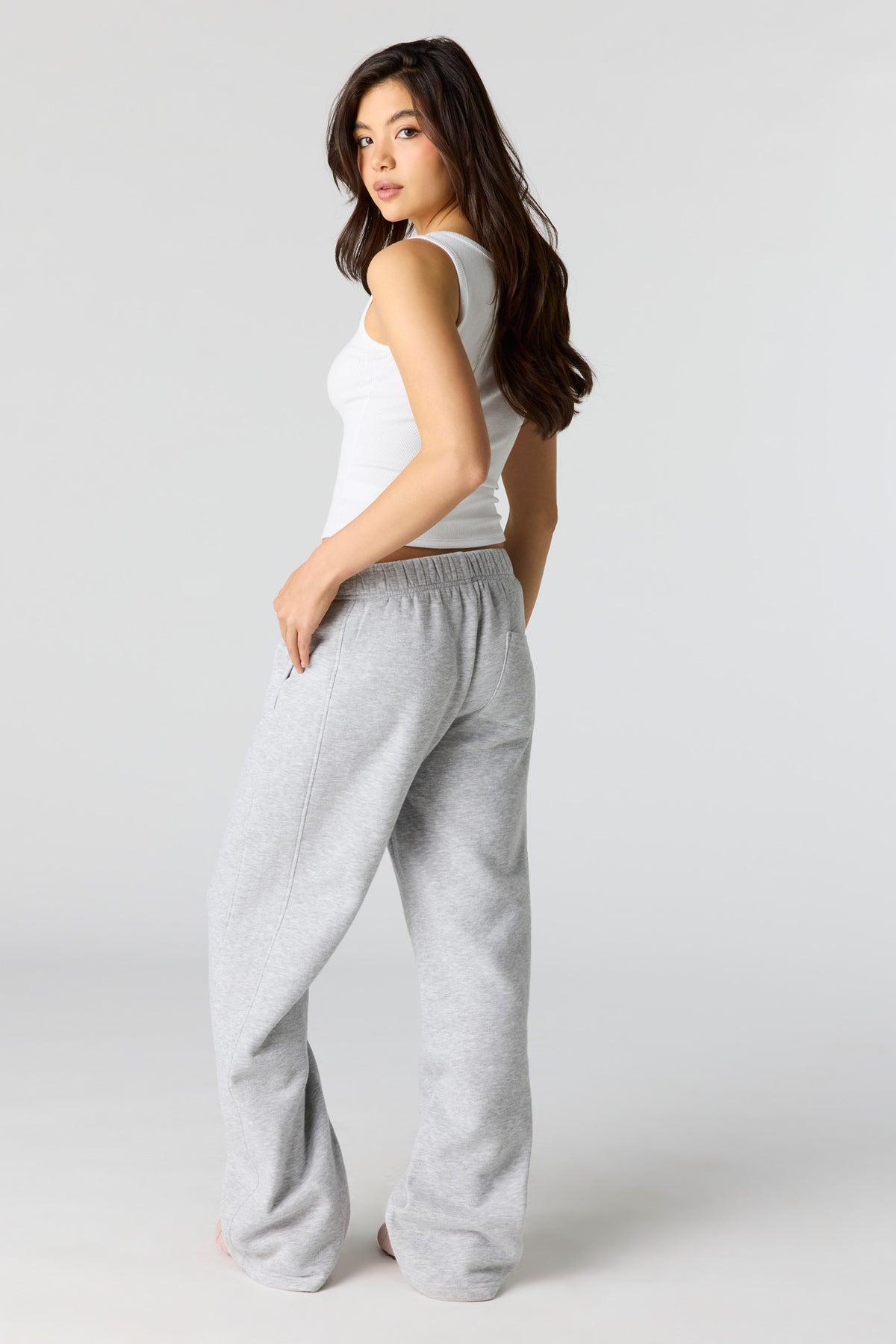 Alt View 9. Luxe Fleece Baggy Sweatpant - Charcoal