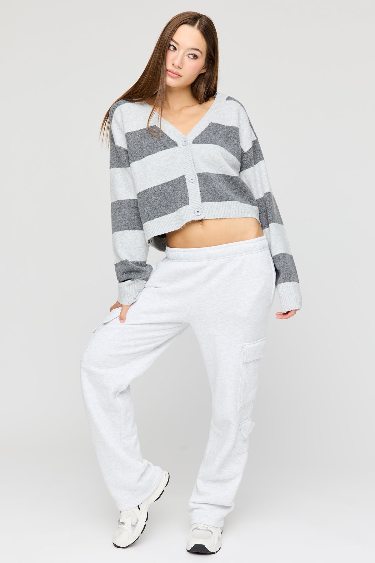 Luxe Fleece Cargo Sweatpant - Light Grey