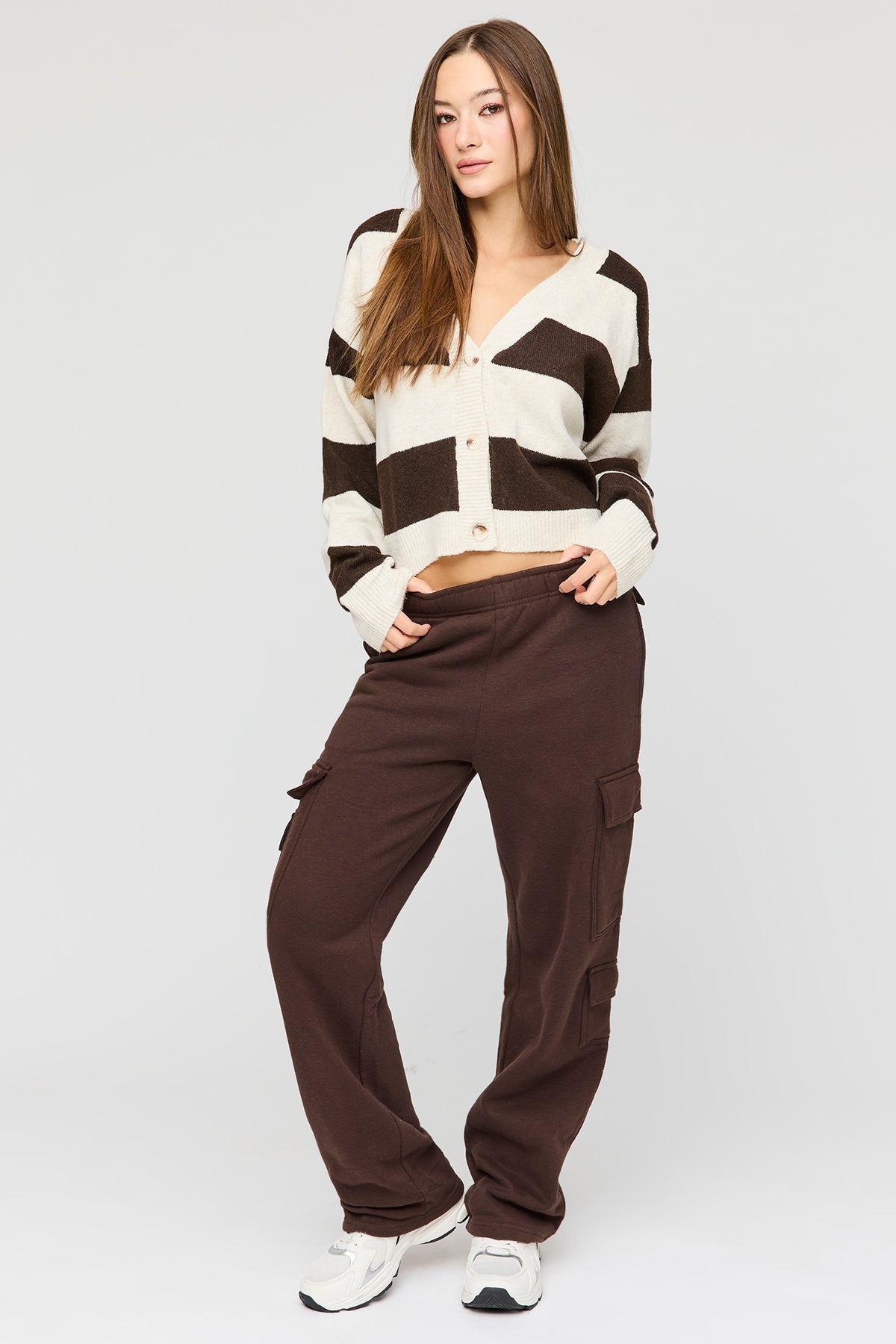 Luxe Fleece Cargo Sweatpant - Brown