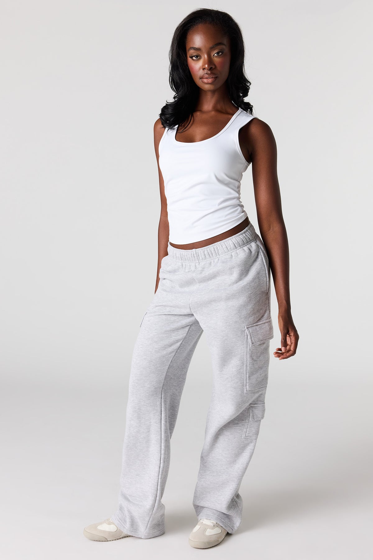 Luxe Fleece Cargo Sweatpant - Heather Grey