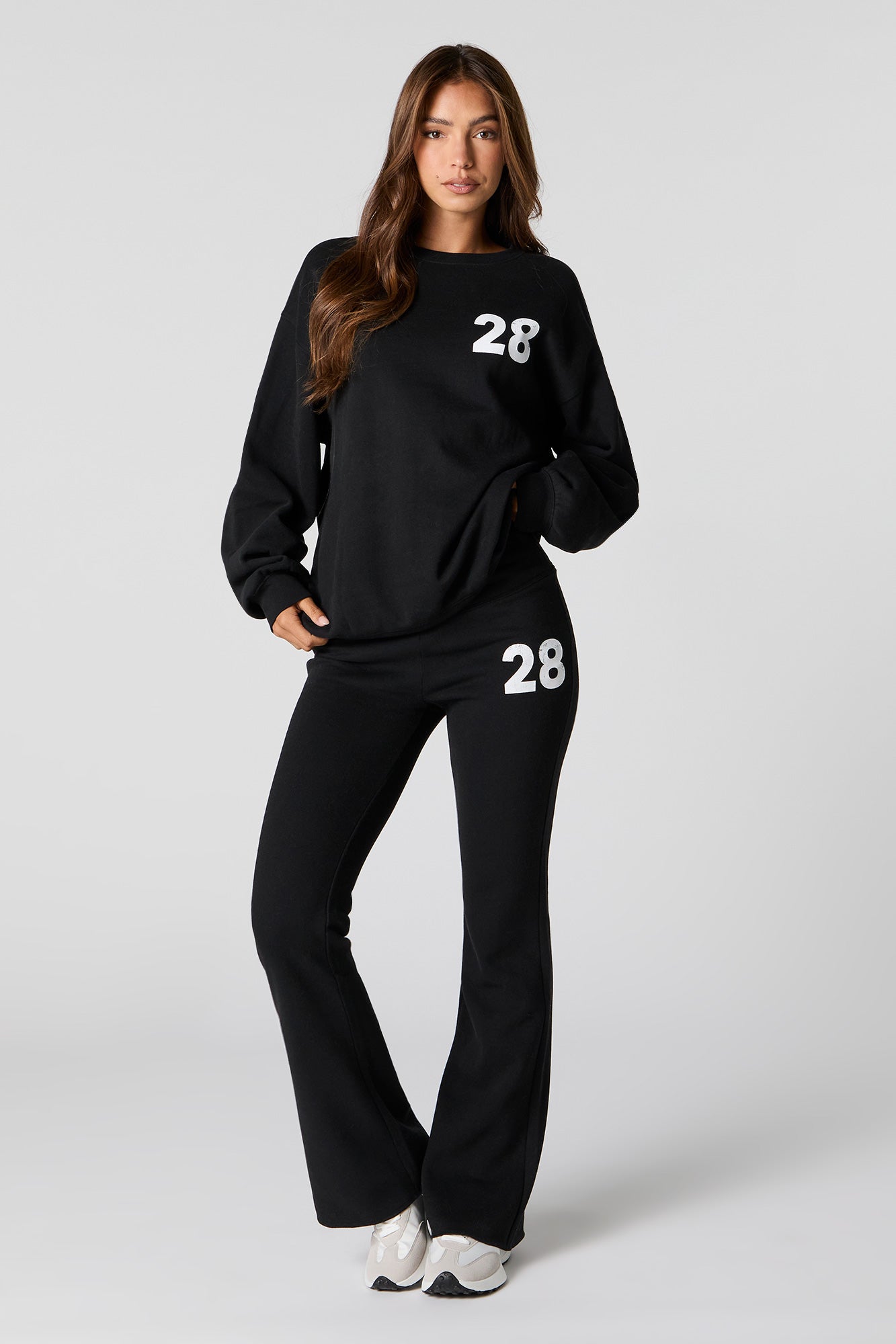 Graphic Flare Fleece Sweatpant