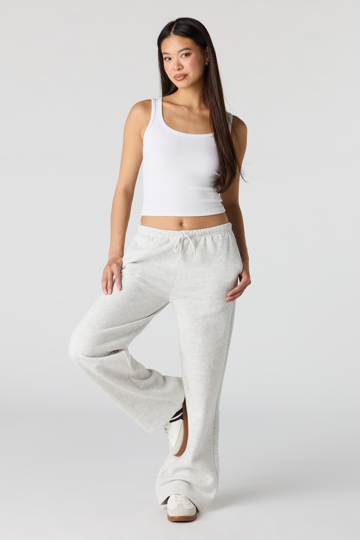 Luxe Fleece Wide Leg Sweatpant - Light Grey