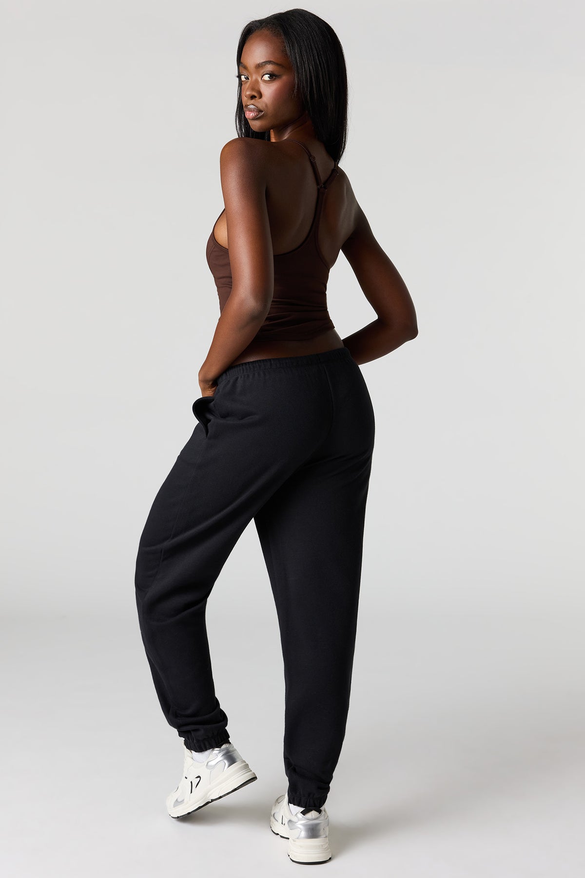 Alt View 3. Luxe Fleece Low-Rise Jogger - Black